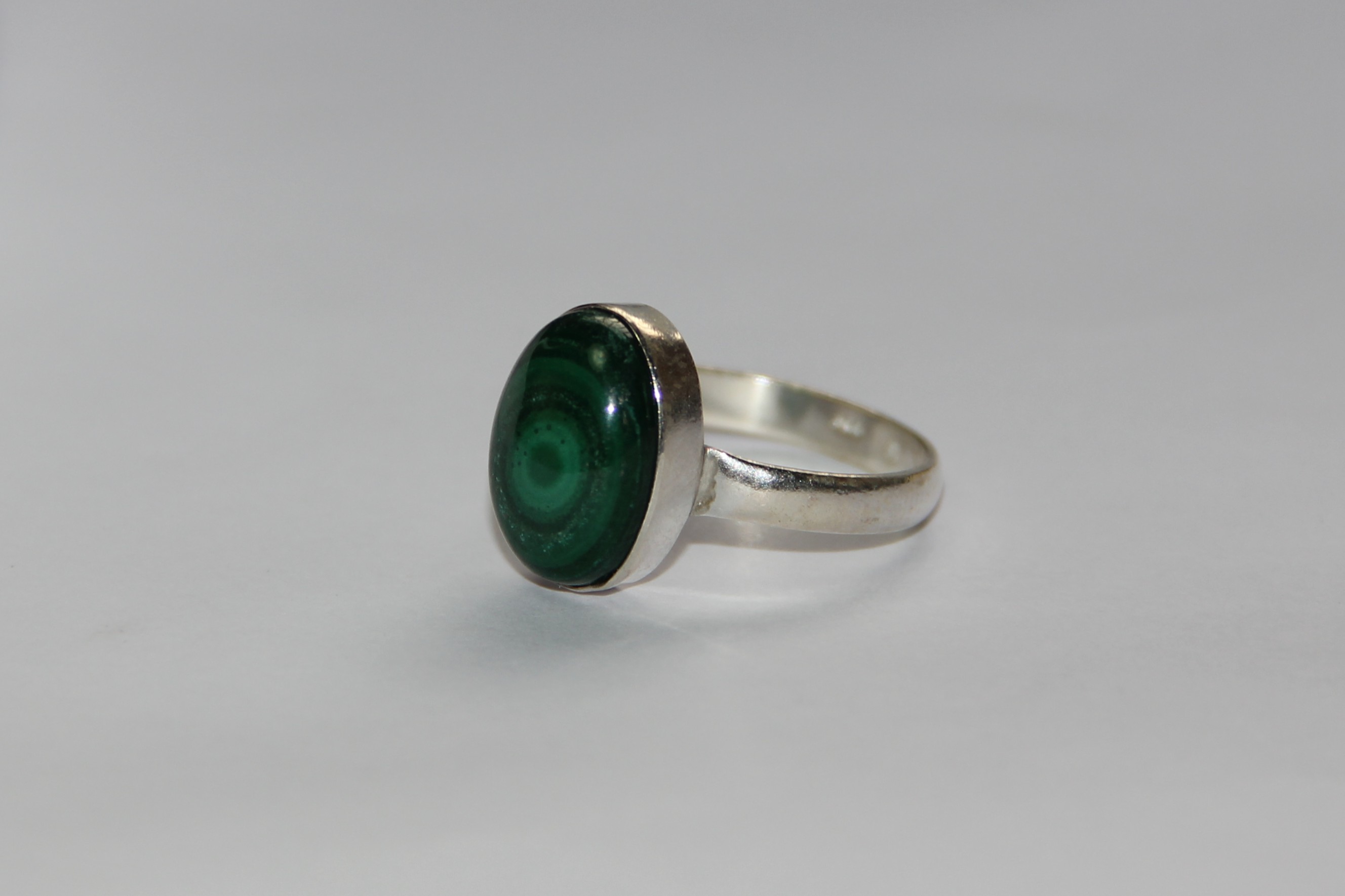 Anillo Malaquita Ovalado