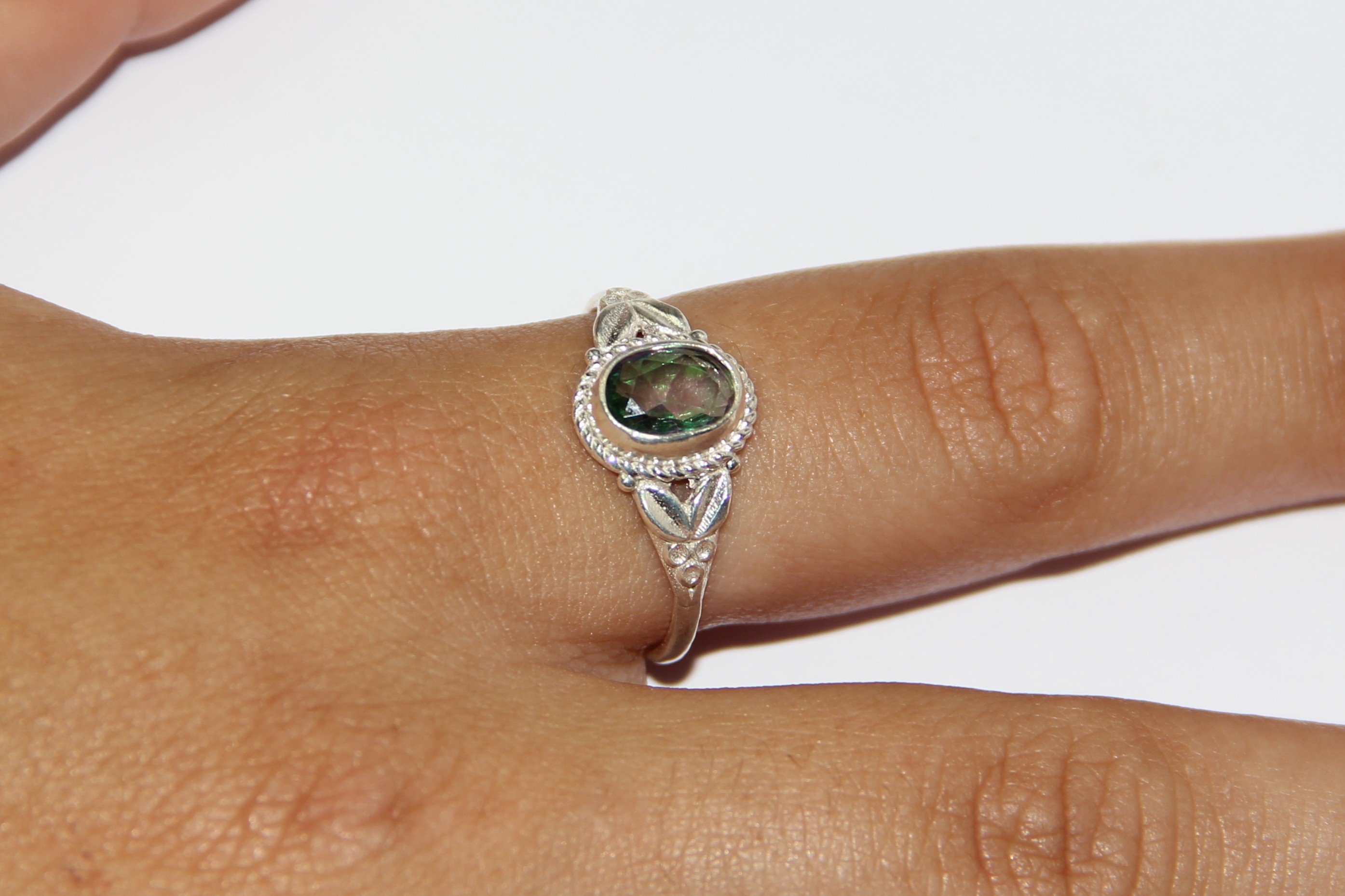 Anillo Topacio Místico 