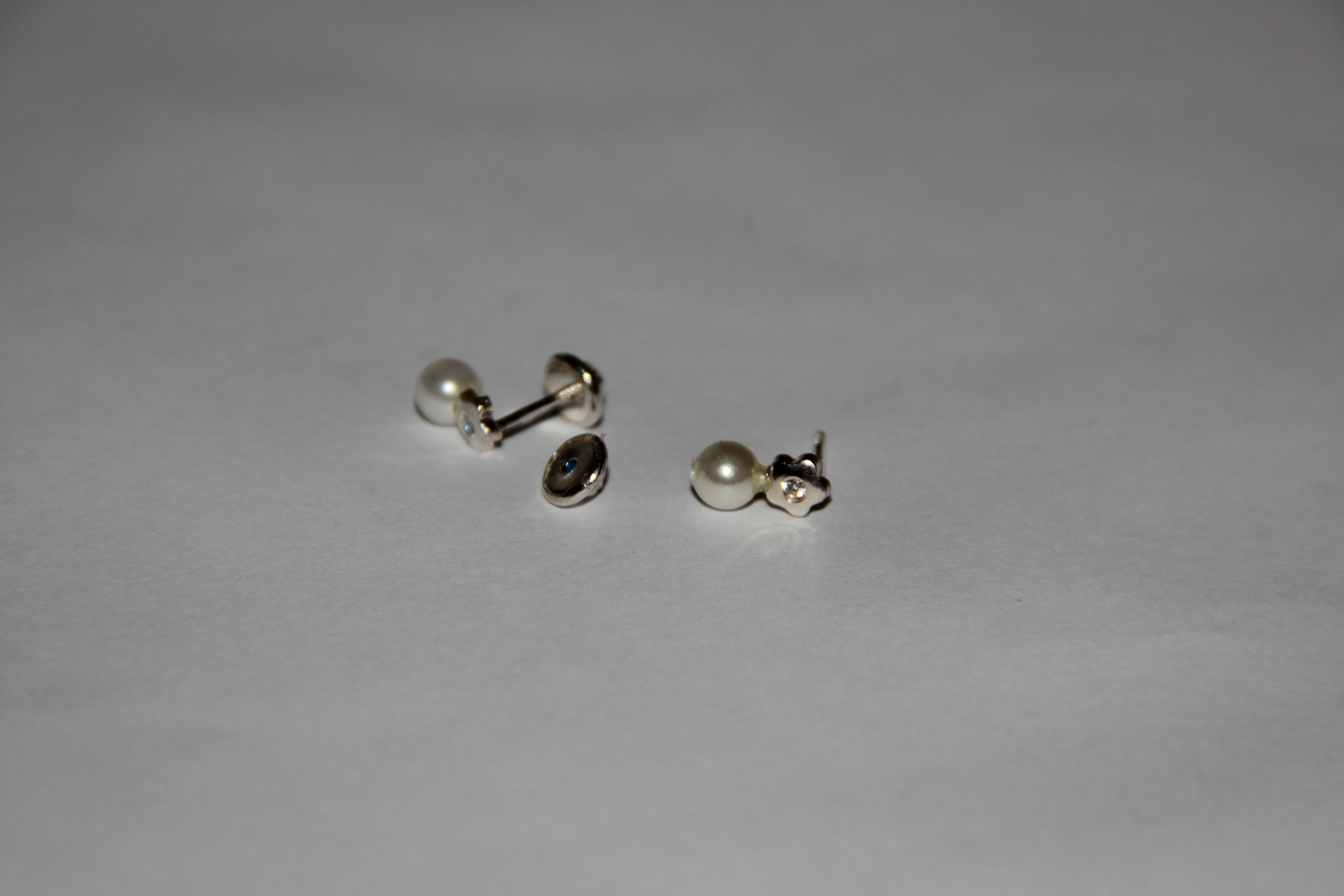 Pendientes De Perlas Con Flor