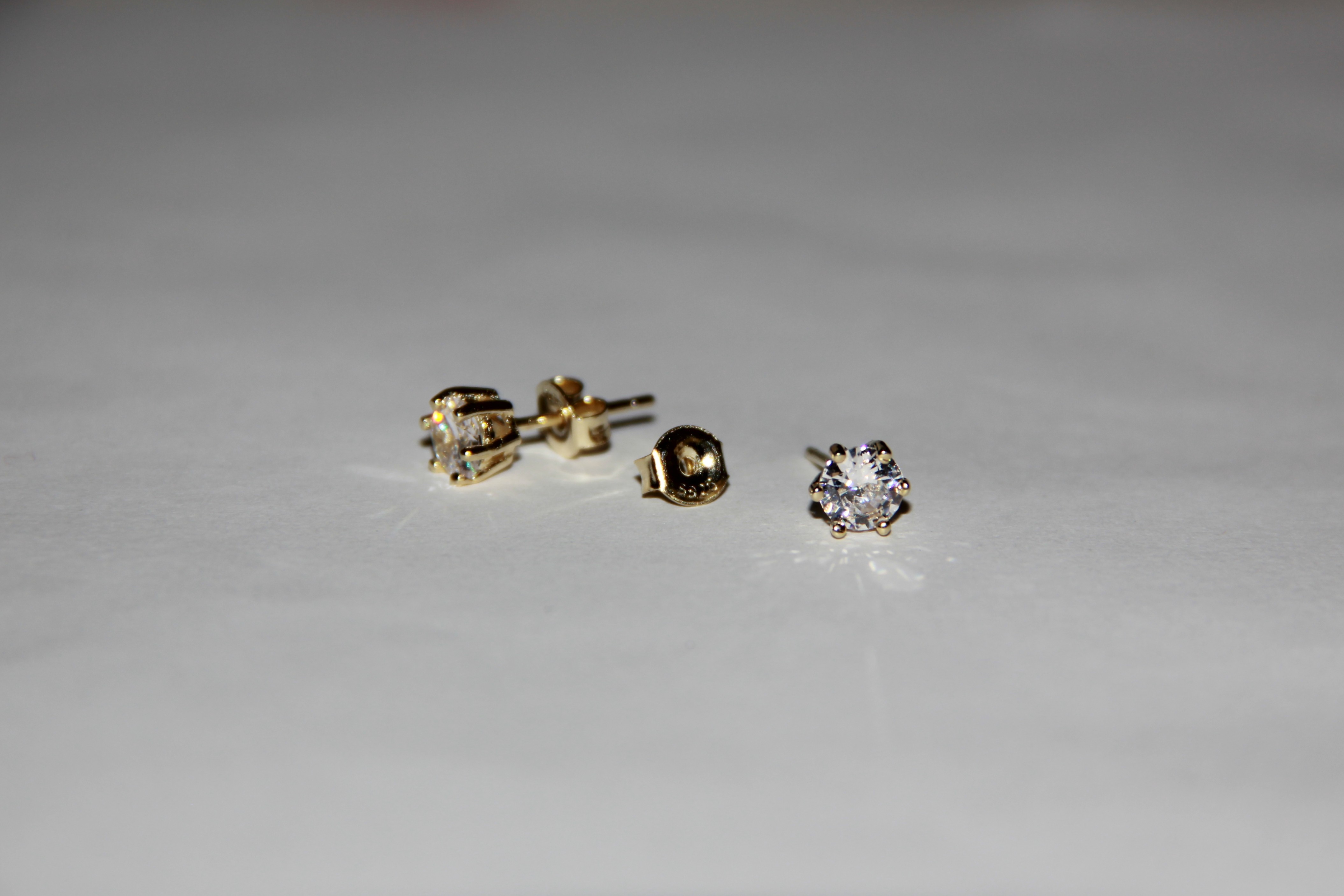 Pendientes Dormilonas Redondos Chapado