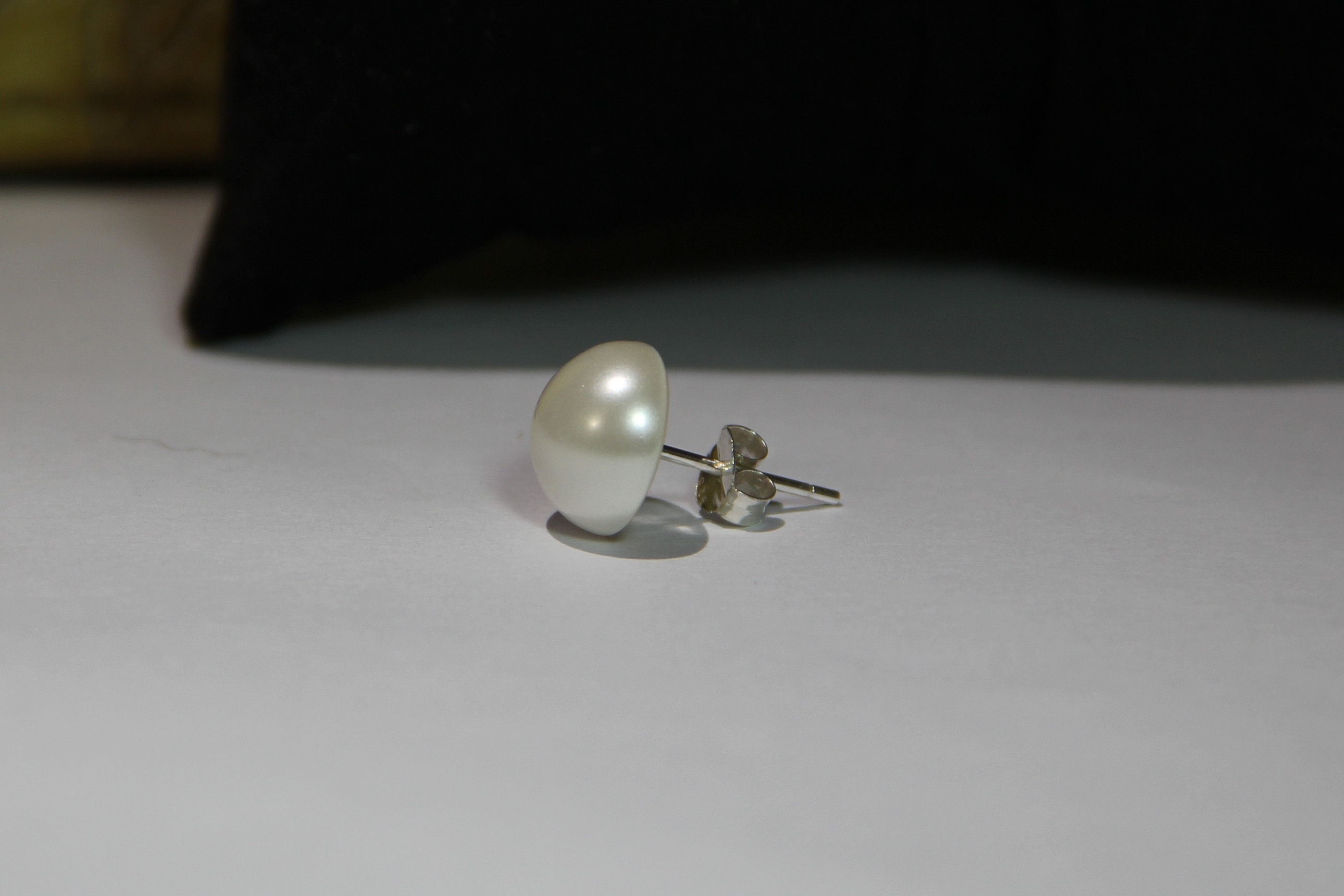 Pendientes De Media Perla