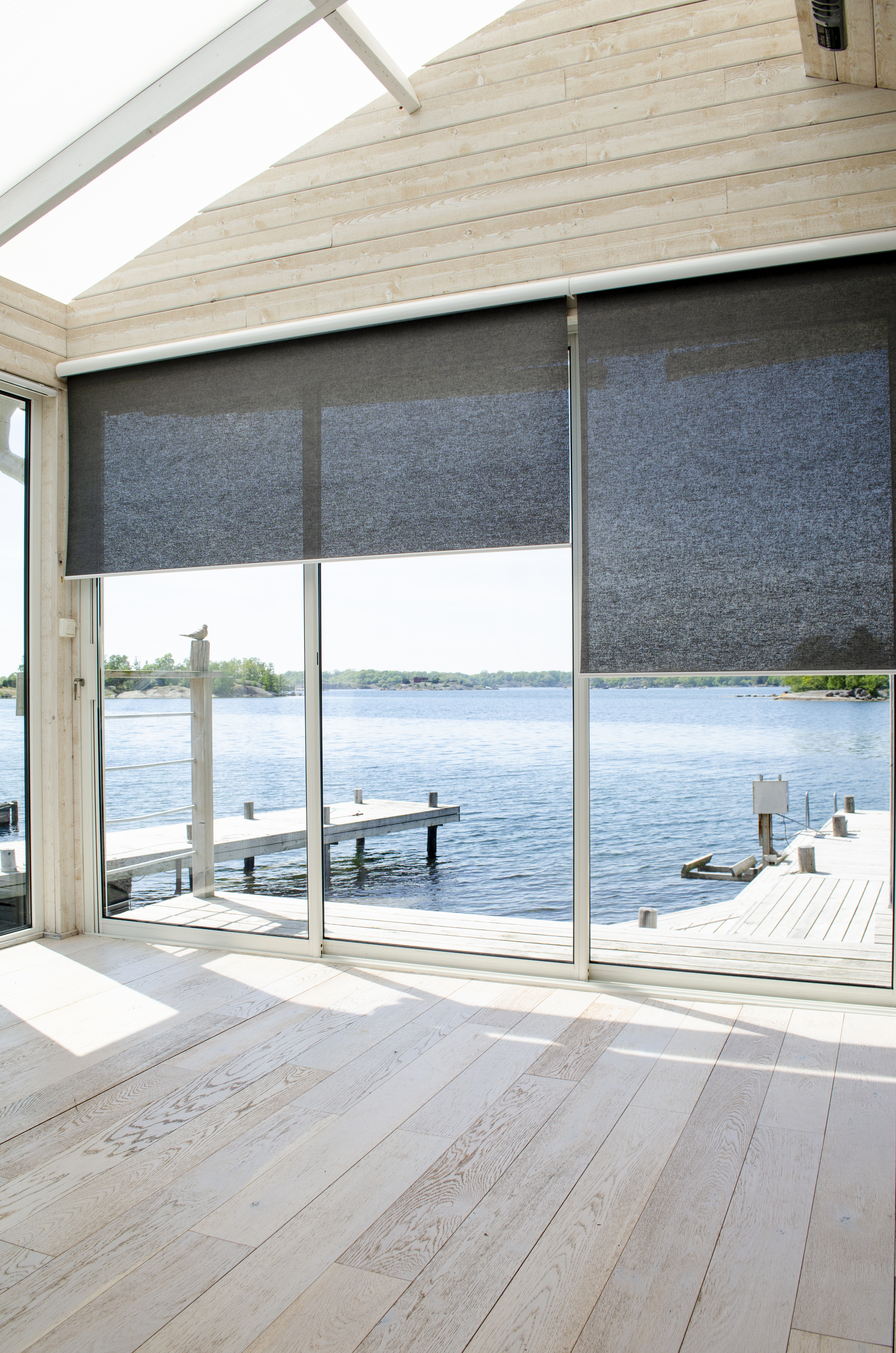 Reflective Eco Screen Slate