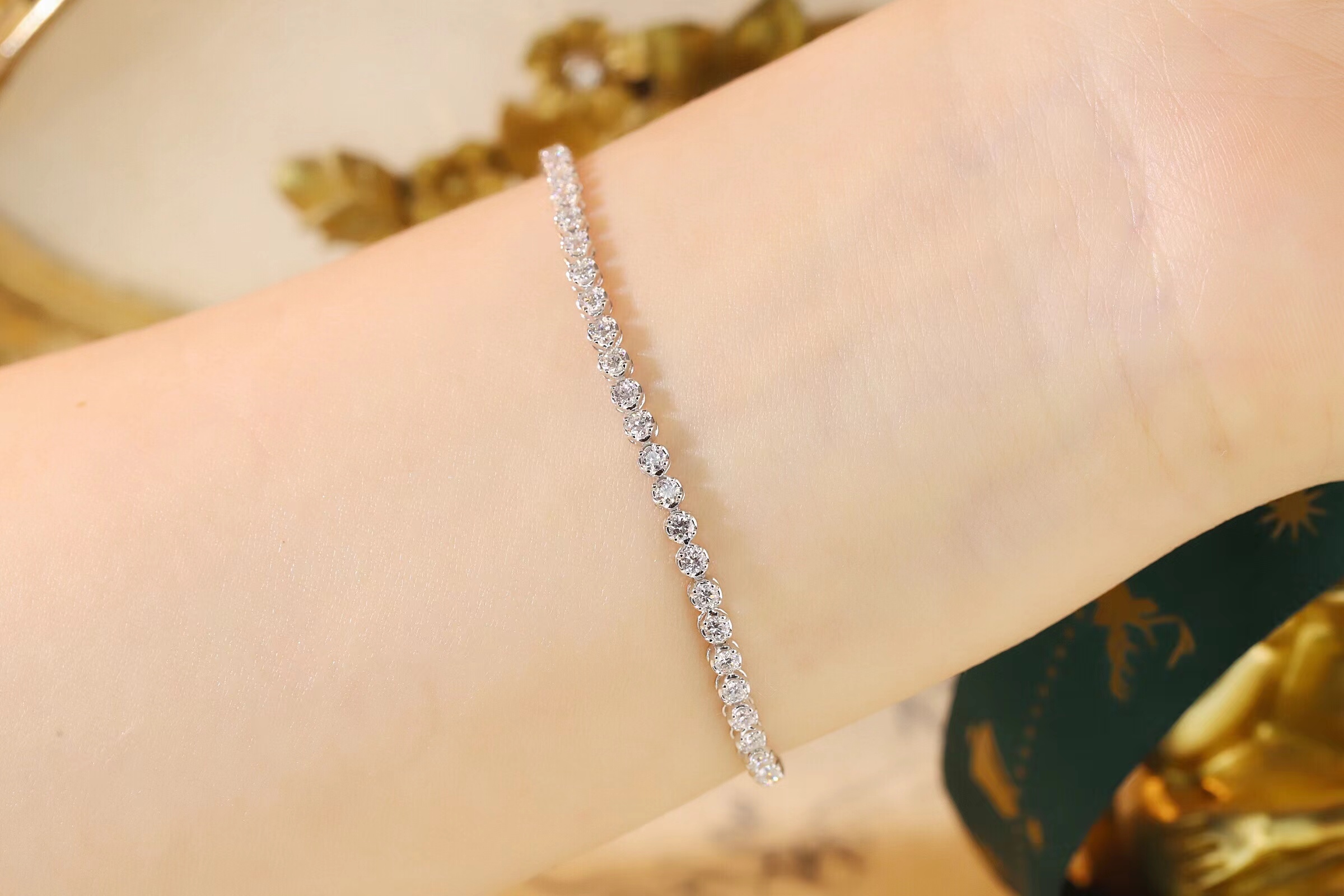 Shine of Simplicity · 2ct Four-Prong Lab Grown Diamond Tennis Bracele B0048-1