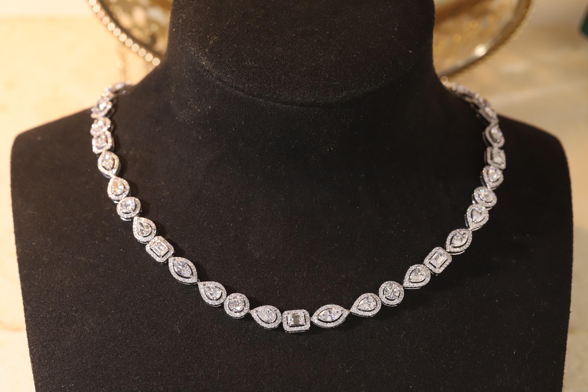 Eternal Glory · 14ct Full Pavé Lab Grown Diamond Necklace | HL-N1735 