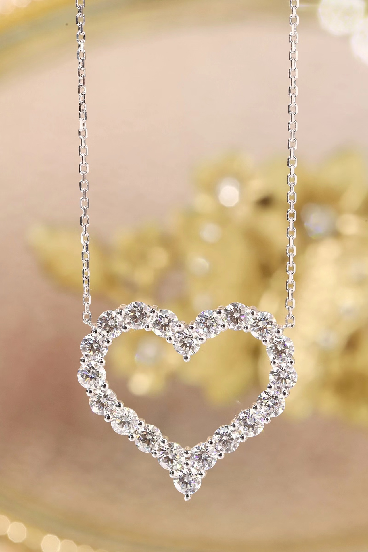  Eternal Love · 1ct / 3ct / 5ct Lab Grown Heart Cut Diamond Necklace Collection | HL-N0895 Series
