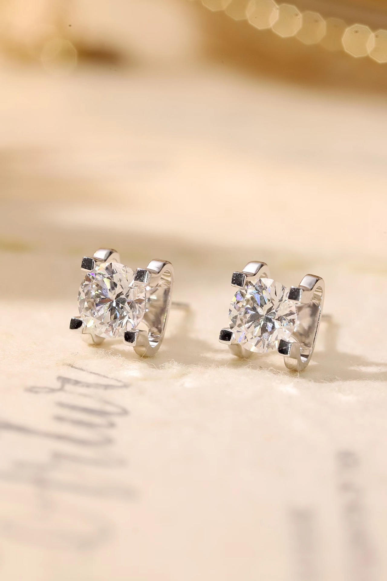 Power & Grace · 4ct Lab Grown Diamond Bull Head Stud Earrings | Z-HL-E4685-1
