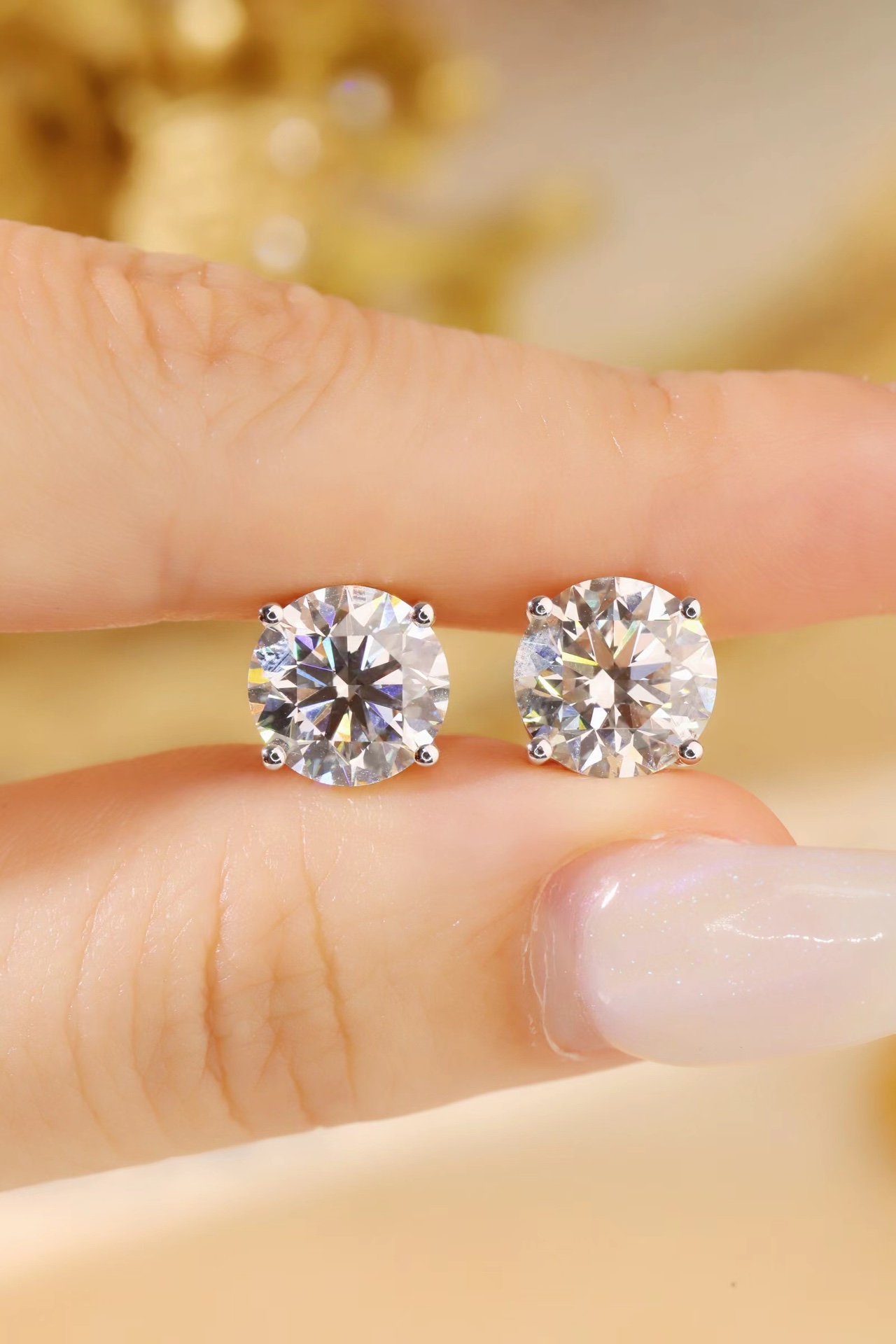 Big Sparkle! 10K Four-Prong Lab Diamond | 3ct Single / 6ct Pair | Hot Deal Z-D-E4909-3