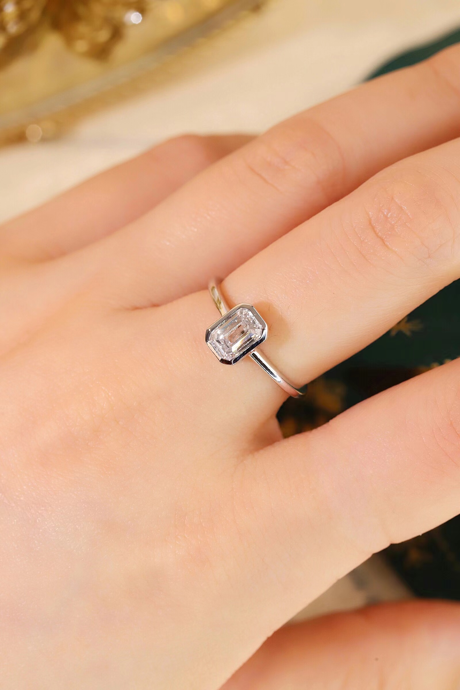 1-carat emerald-cut diamond ring, 10k gold setting with cultivated diamonds, Z-HL-R5225
