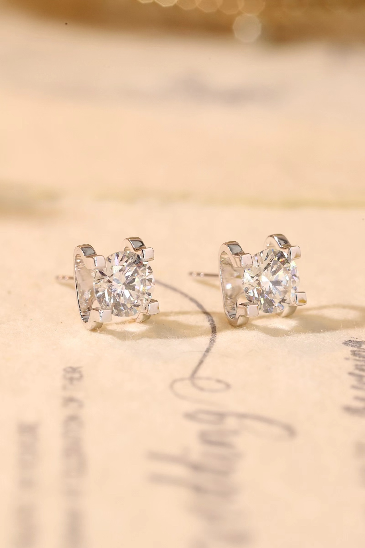 Power & Grace · 4ct Lab Grown Diamond Bull Head Stud Earrings | Z-HL-E4685-1