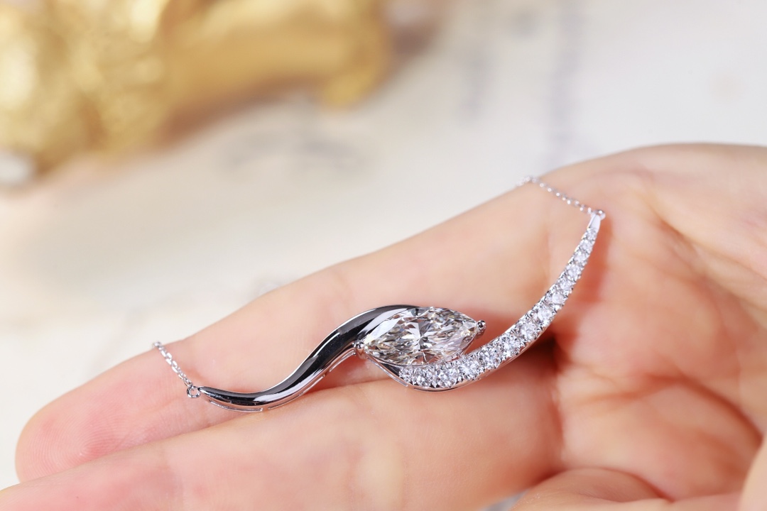 Timeless Glow · 2ct Marquise Cut Diamond Necklace with 0.55ct Side Stones | HL-N1746 -2