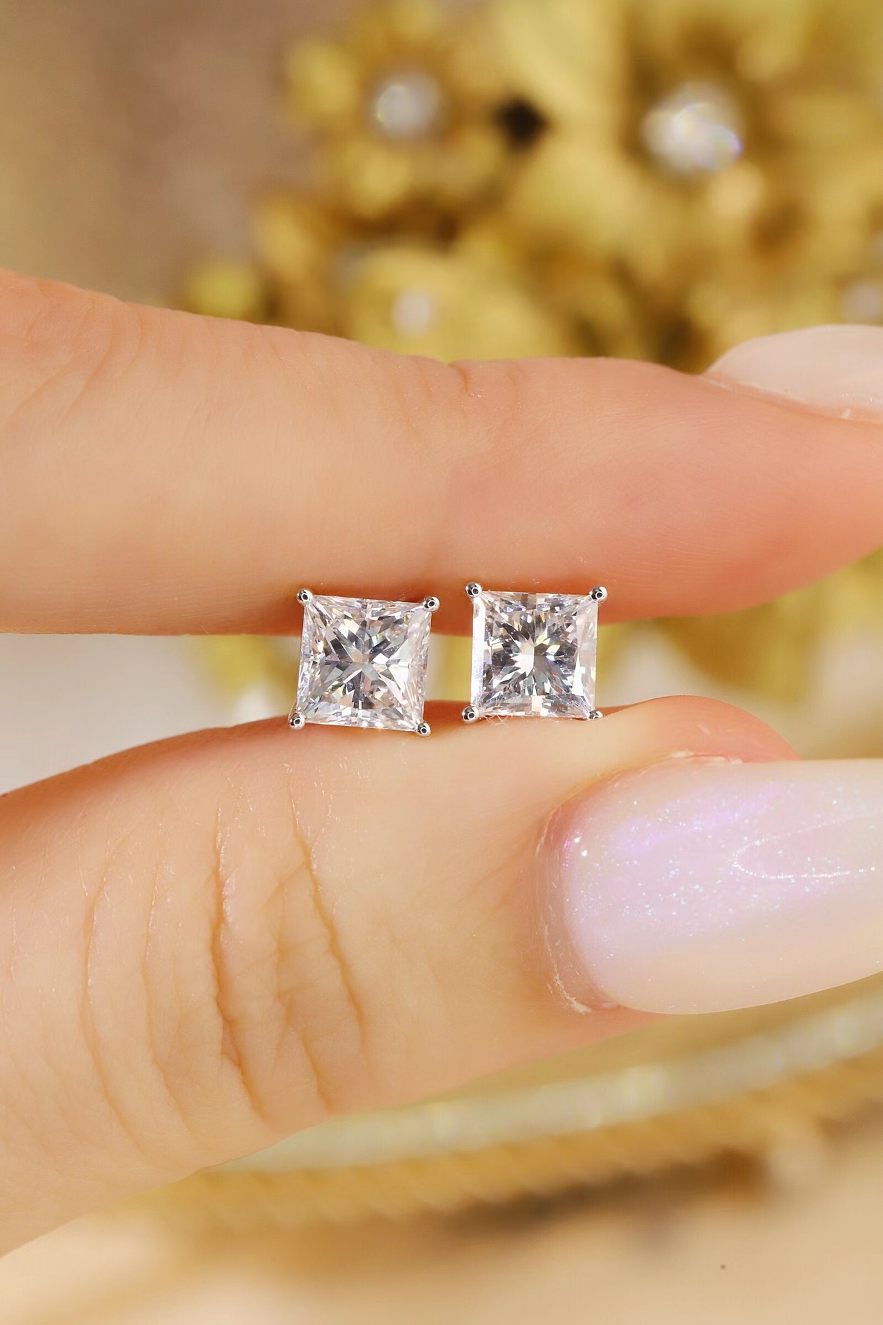 Timeless Sparkle · 2ct Princess Cut 4-Prong Lab Grown Diamond Earrings | Z-HL-E5250-1 