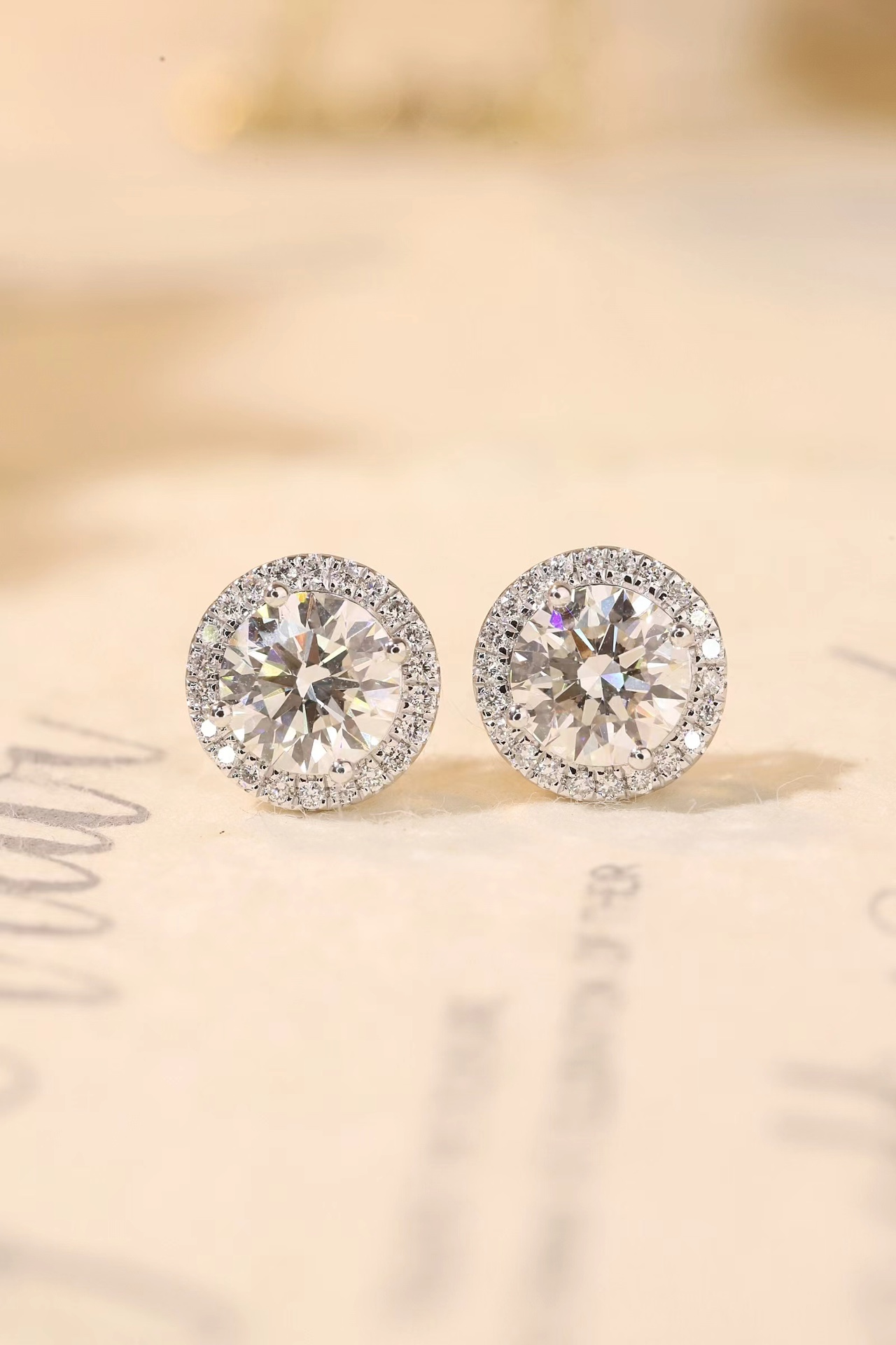 Timeless Halo · 2ct Lab Grown Diamond Halo Stud Earrings | Z-D-E5257-1