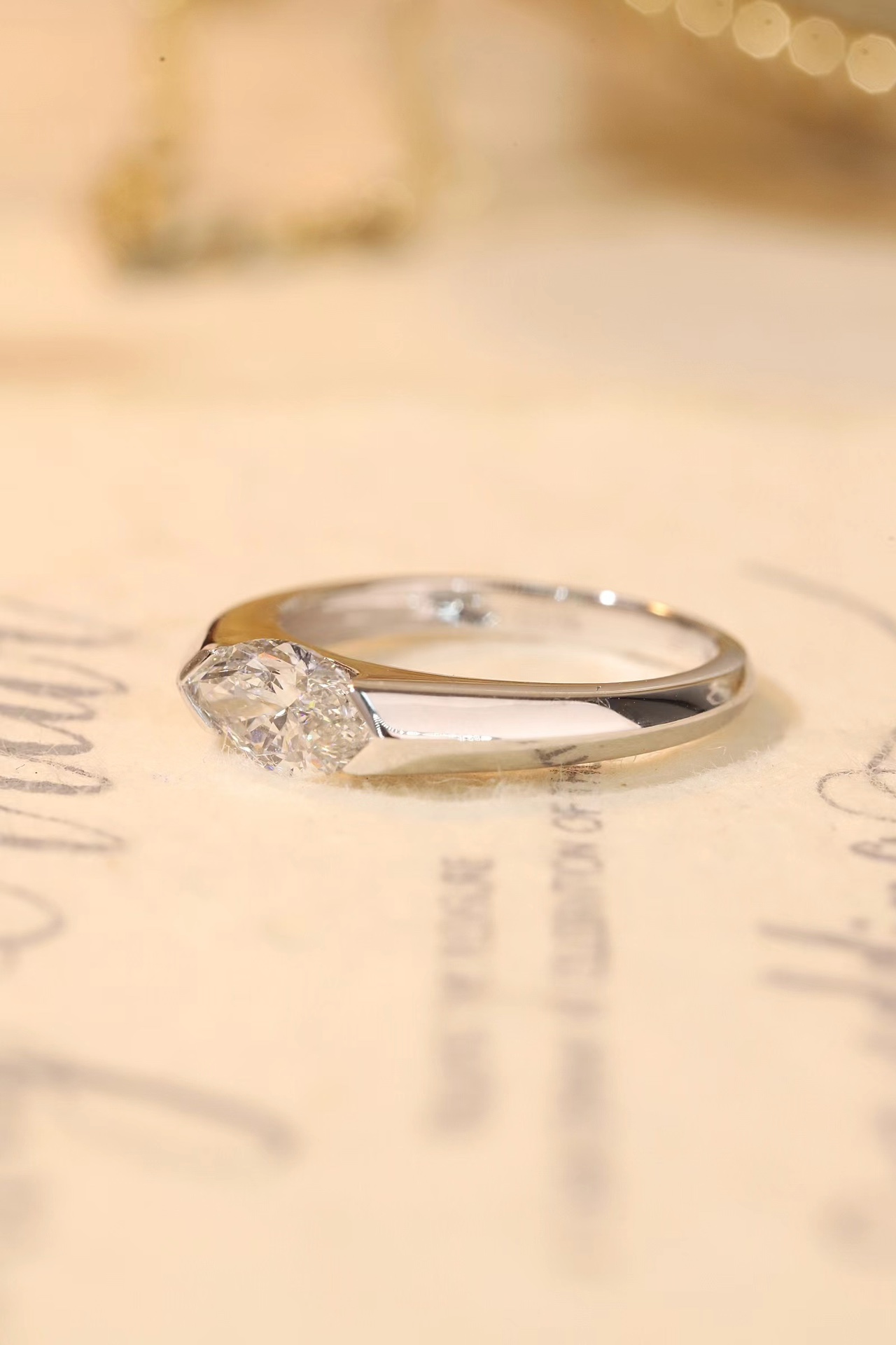 Marquise Grace · 1ct Lab Grown Diamond Bezel Corner Ring | D-R3533-2