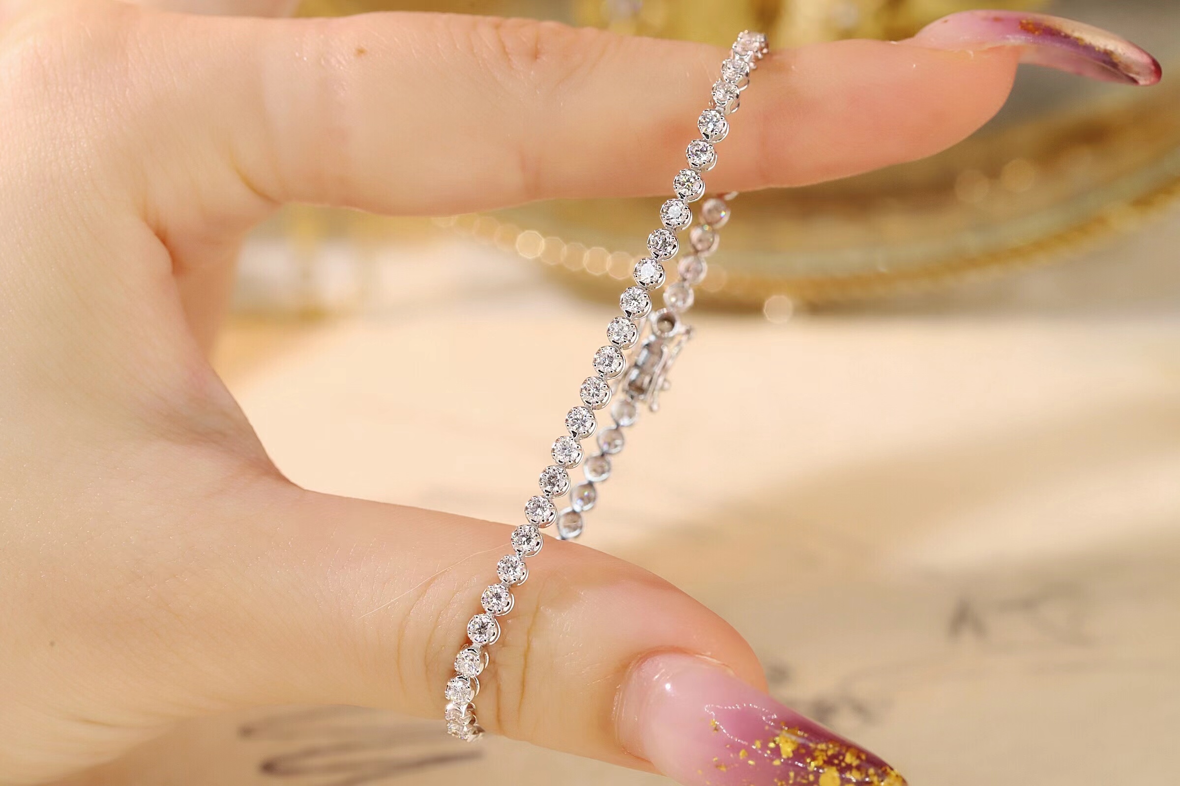 Shine of Simplicity · 2ct Four-Prong Lab Grown Diamond Tennis Bracele B0048-1