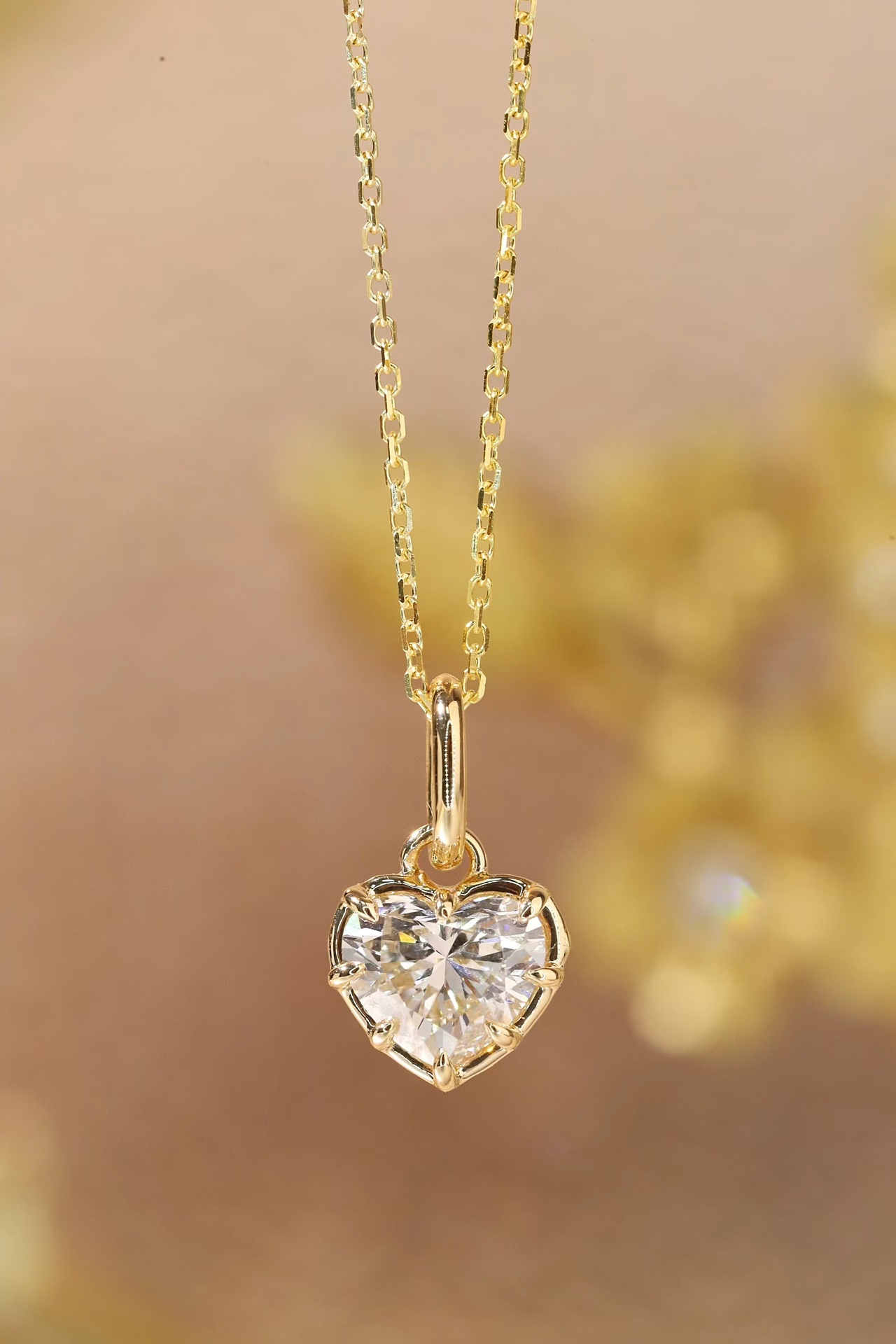 Heart Whisper · 1ct Lab Grown Diamond Heart Pendant Necklace | Z-HL-P5246