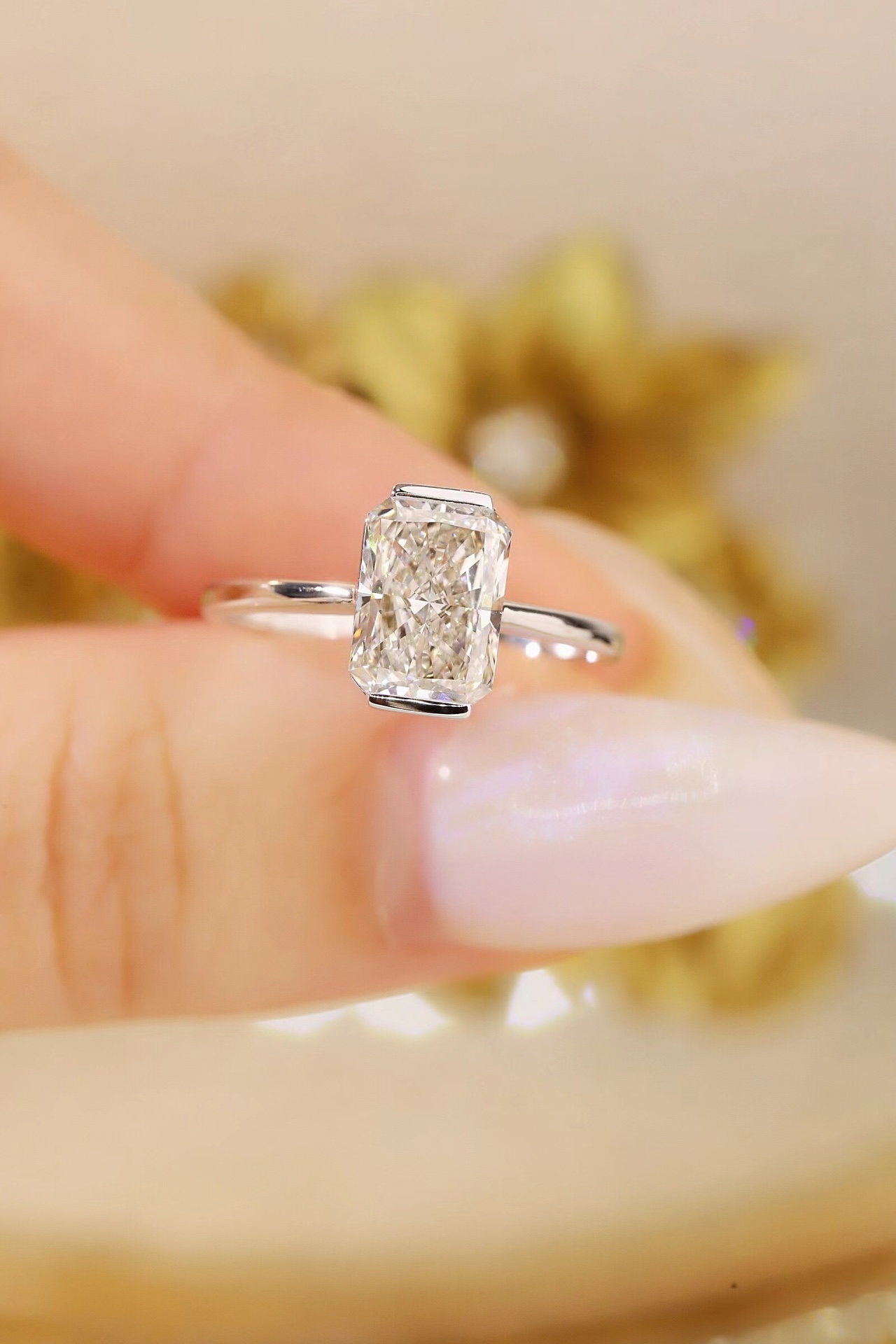 2ct Lab Grown Radiant Cut Diamond Floating Ring | Z-HL-R5261
