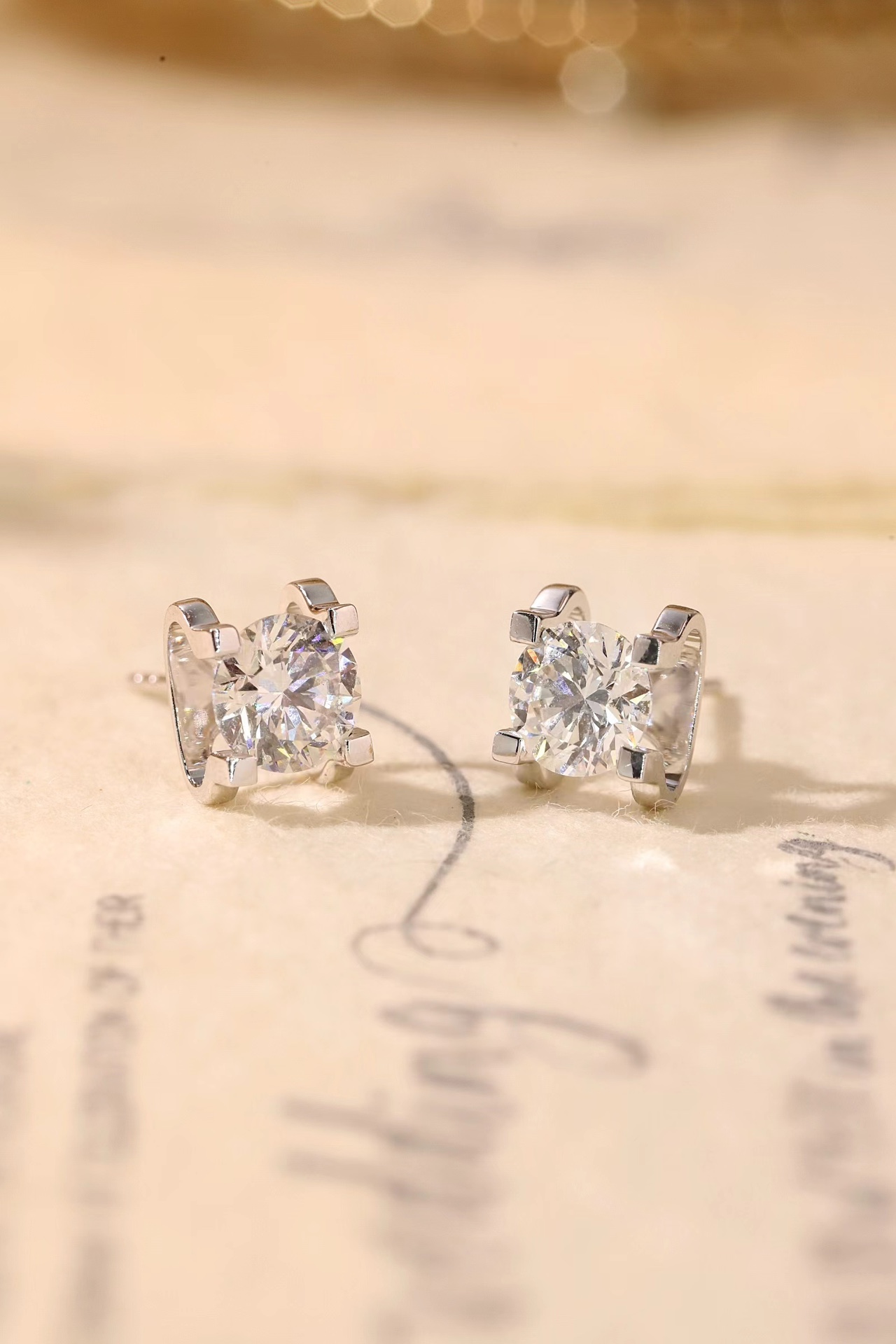 Power & Grace · 4ct Lab Grown Diamond Bull Head Stud Earrings | Z-HL-E4685-1