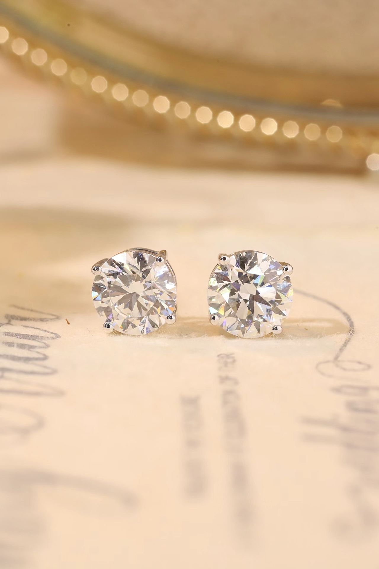 Big Sparkle! 10K Four-Prong Lab Diamond | 3ct Single / 6ct Pair | Hot Deal Z-D-E4909-3