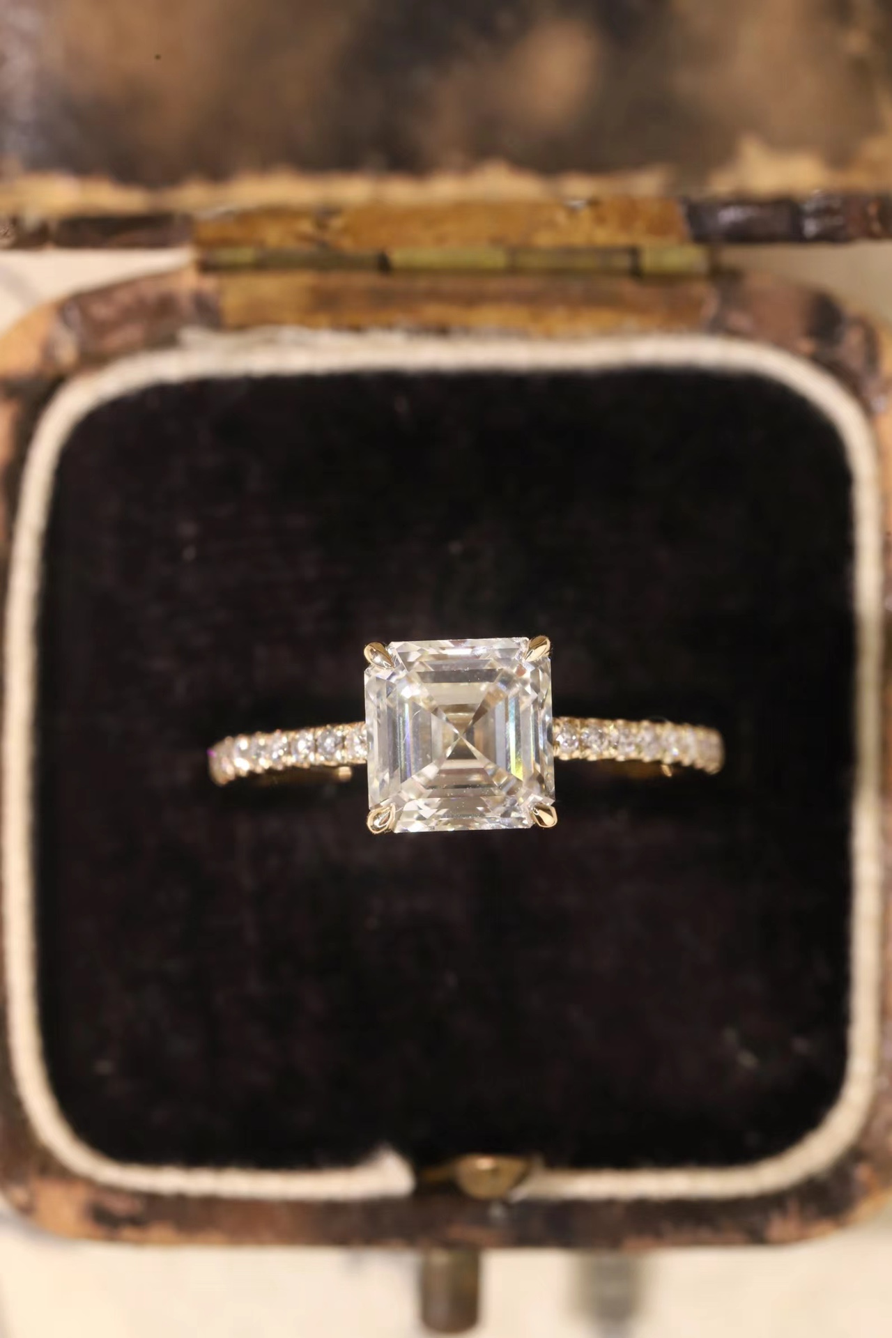 2 Caraas Cut Cultivated Diamond Ring No. Z-HL-R5263