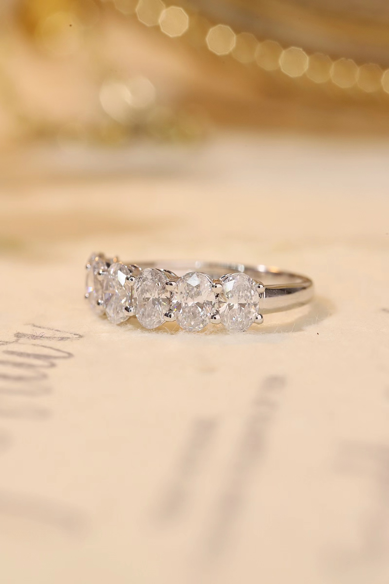 Eternal Glow · 1.80ct Lab Grown Diamond Oval Half Eternity Ring | D-R5100-2