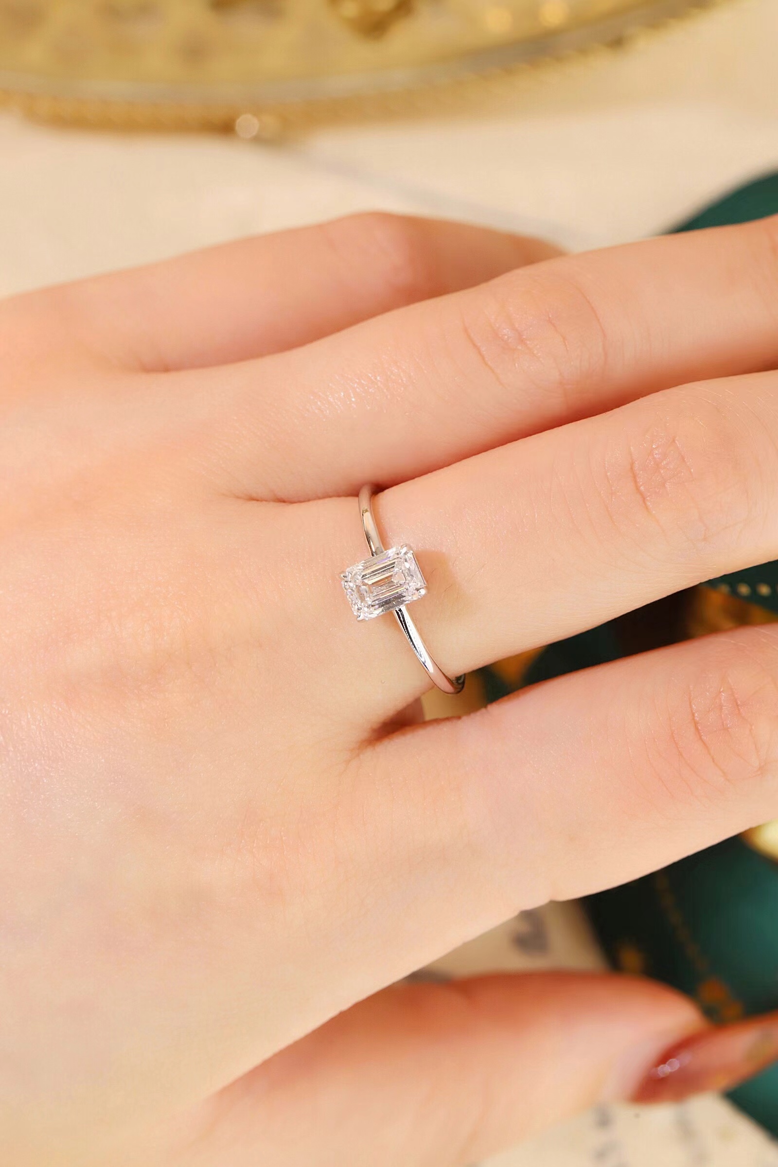 1 carat emerald cut diamond ring, 10k gold setting, CVD grown diamond, Z-HL-R5226