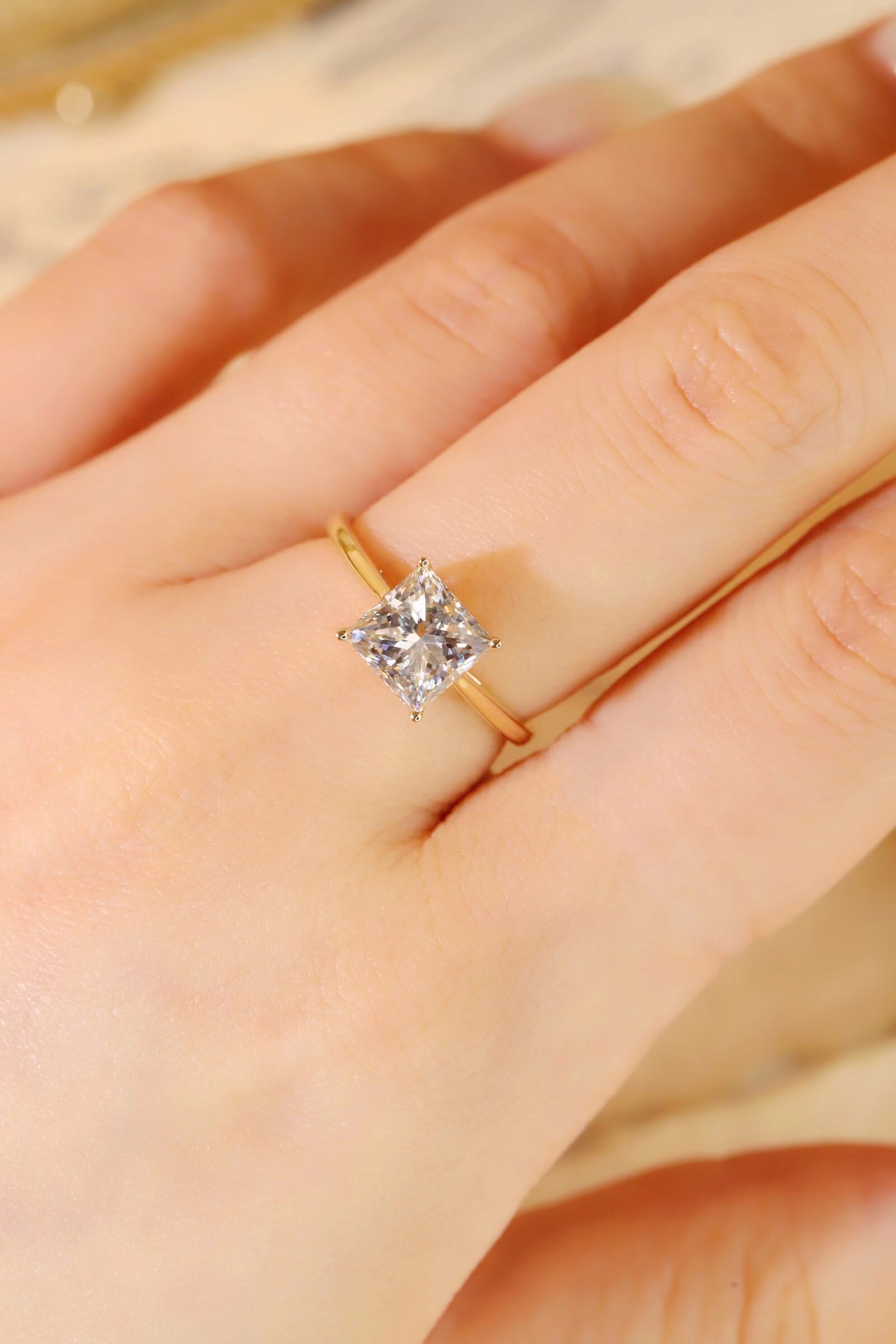 2-carat laboratory-grown diamond 10k gold four-prong setting ring Z-HL-R5250-2