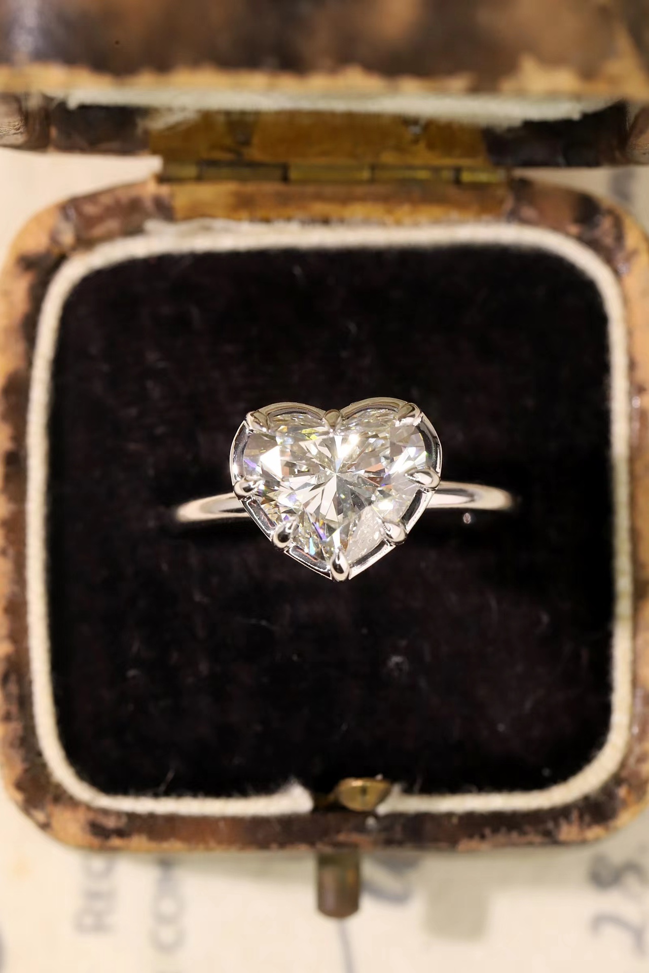 Pure Love · 8-Prong Heart Cut 3ct Lab Grown Diamond Ring | Z-HL-R5246-2 