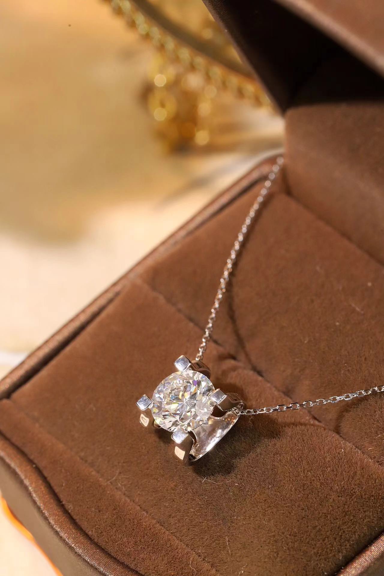 Bold Spirit · 2ct Lab Grown Diamond Bull Head Necklace | Z-HL-P4685