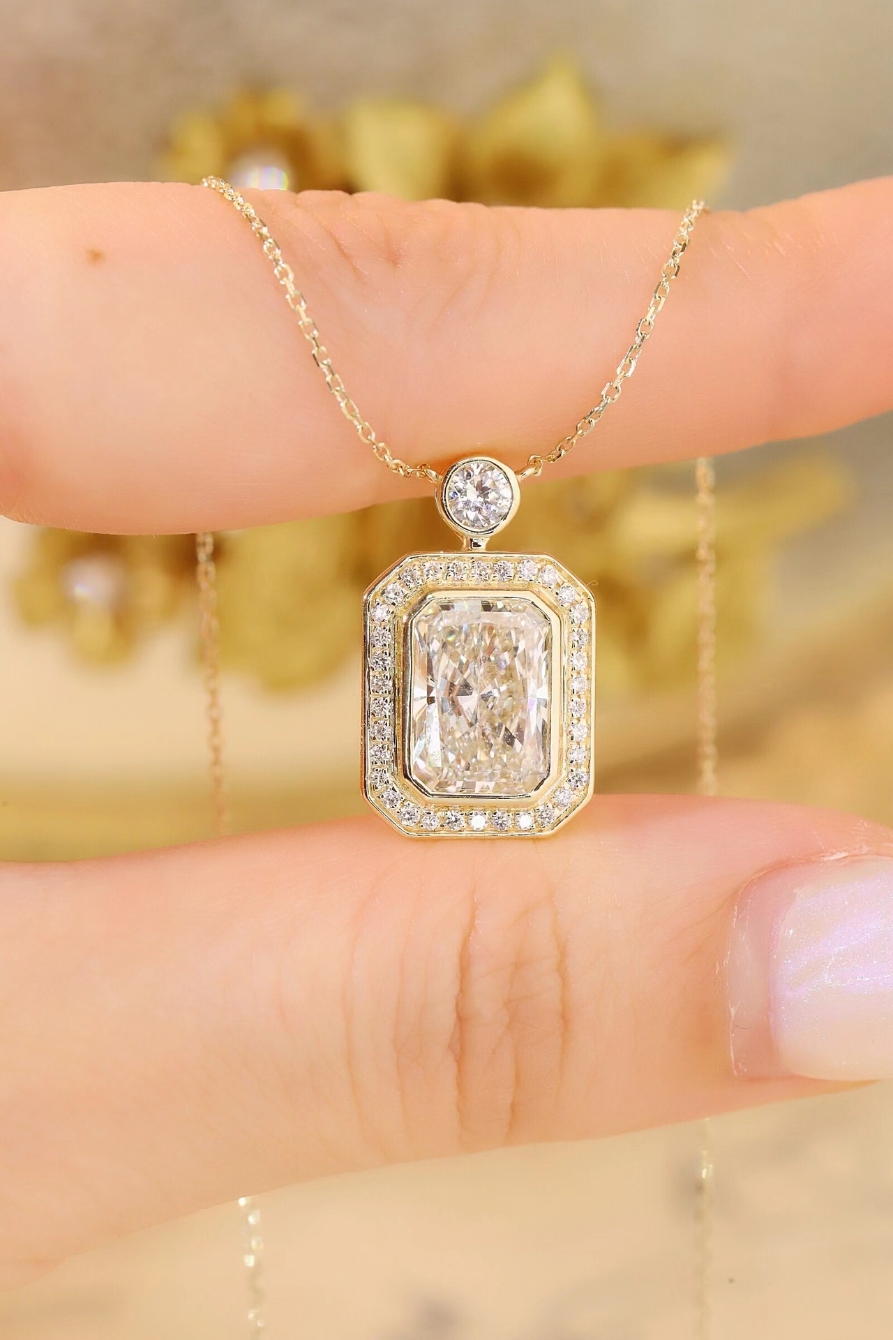 Radiant Elegance · 3ct Lab Grown Diamond Halo Necklace | Z-HL-N5265-1