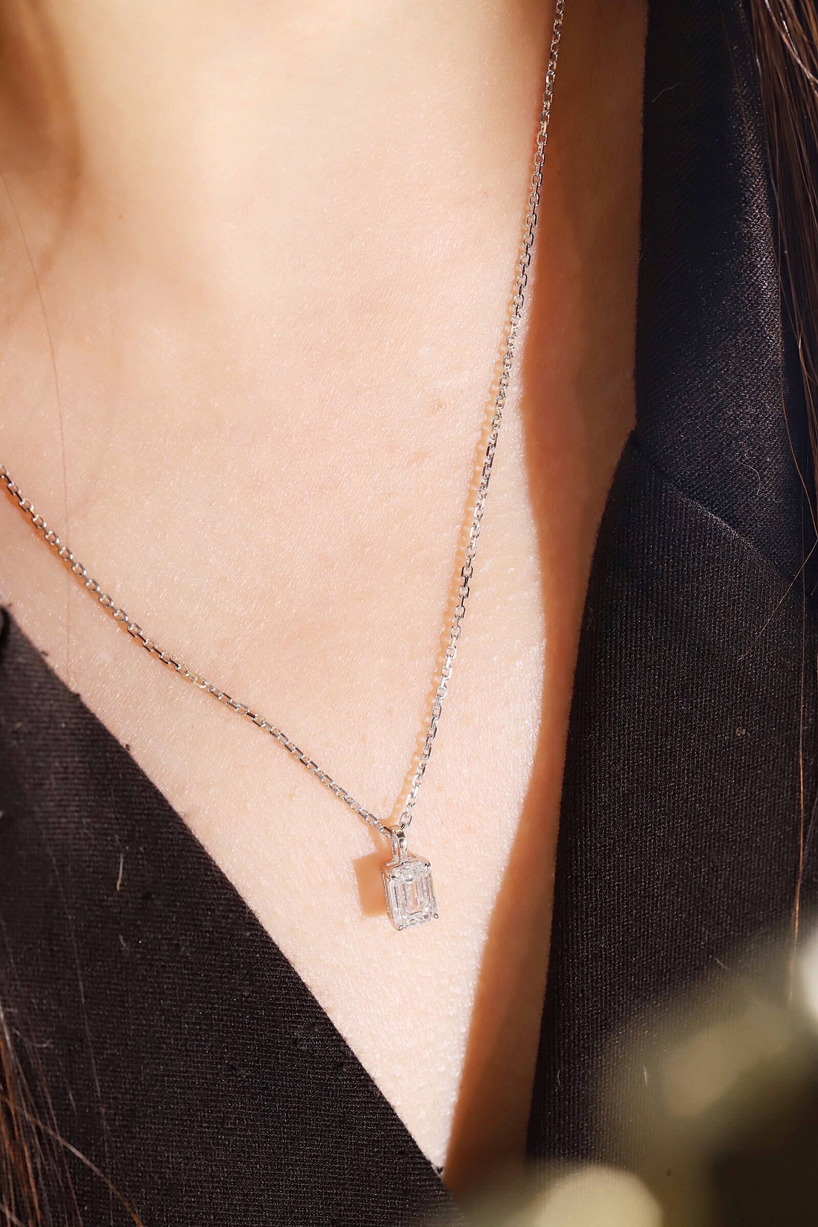 1 carat emerald-cut diamond, 10k gold setting, cultivated diamond, Z-HL-P5226