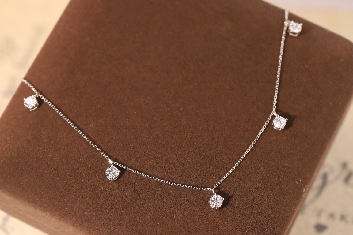 Elegant Sparkle · 1ct Five-Stone Lab Grown Diamond Necklace | HL-N1721