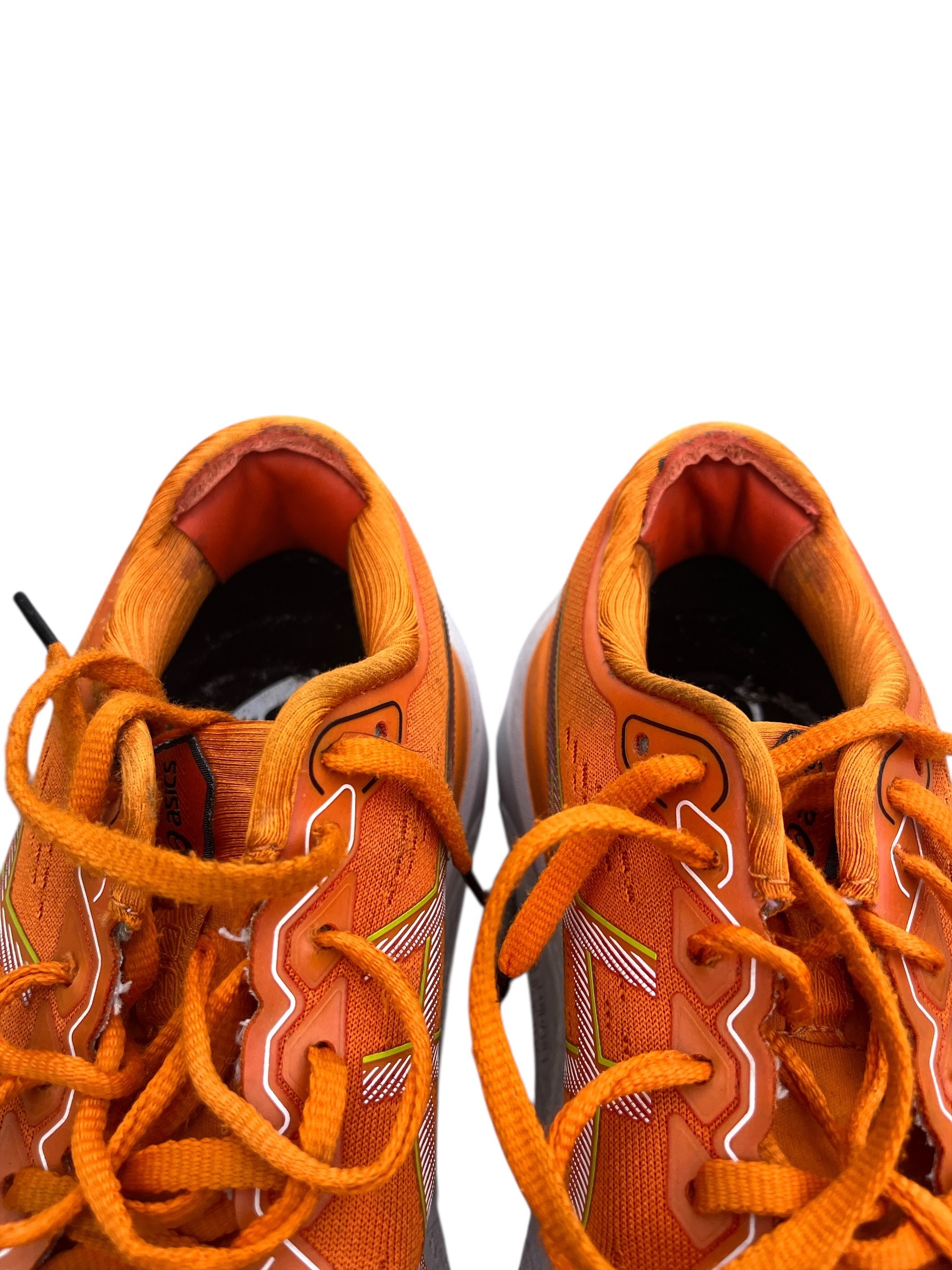 波鞋布鞋穿窿修補 Sneakers or Canvas Shoes Torn Fabric Patching
