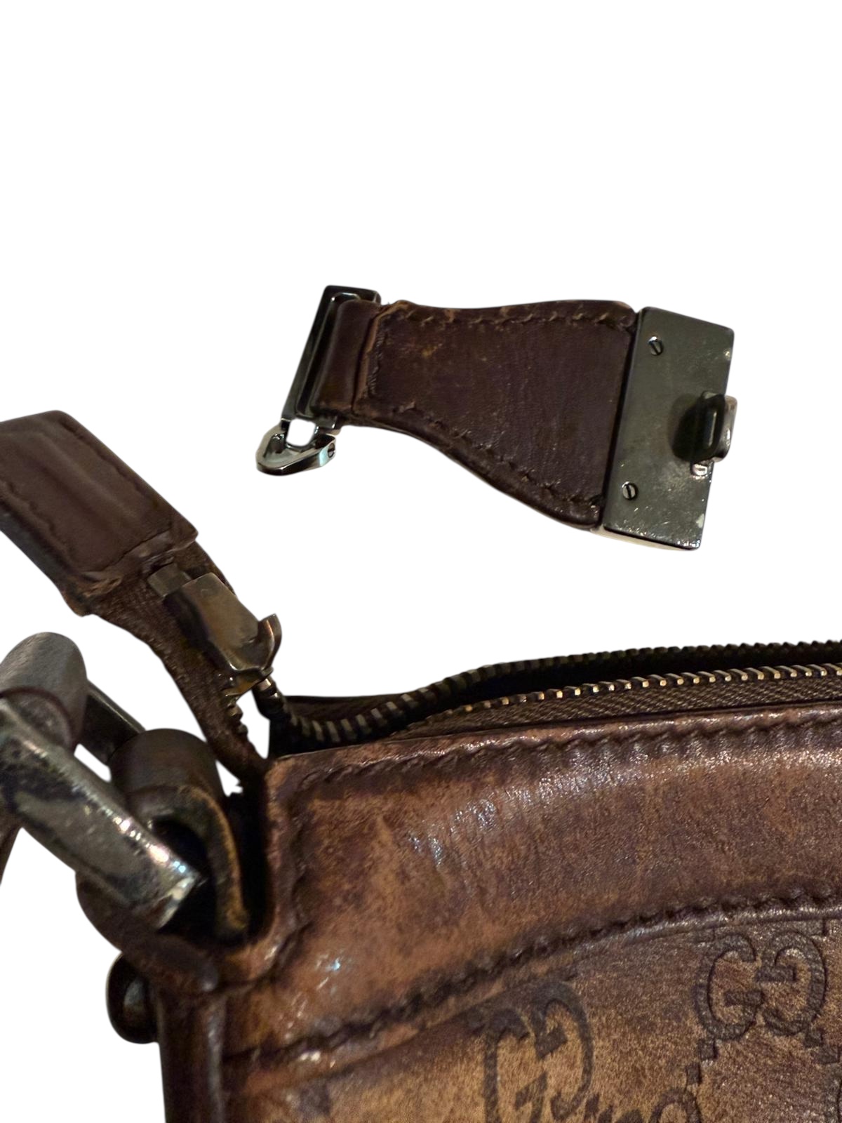 Gucci Leather Bag Zip Head Repair