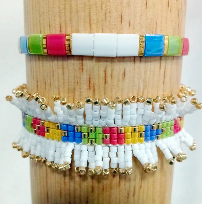 Set de Pulseras Miyuki: Color Block y Diseño con Flecos - Estilo Festival y Verano