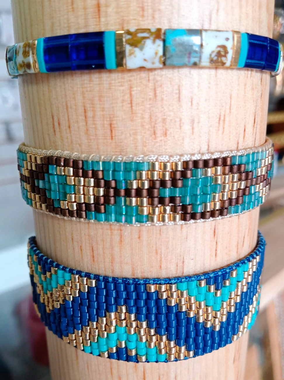 Set de Lujo Miyuki 3 Piezas: Azul Marino, Turquesa y Oro - Estilo Étnico y Marino