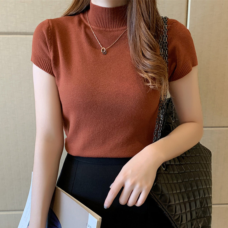 Women's Brown Short Sleeve Knit Top