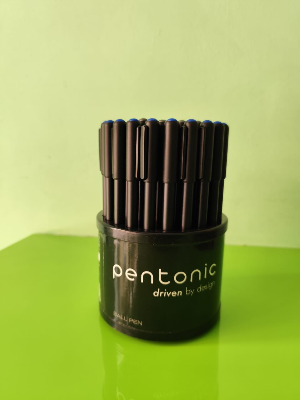Pentonic Ball Pens Set