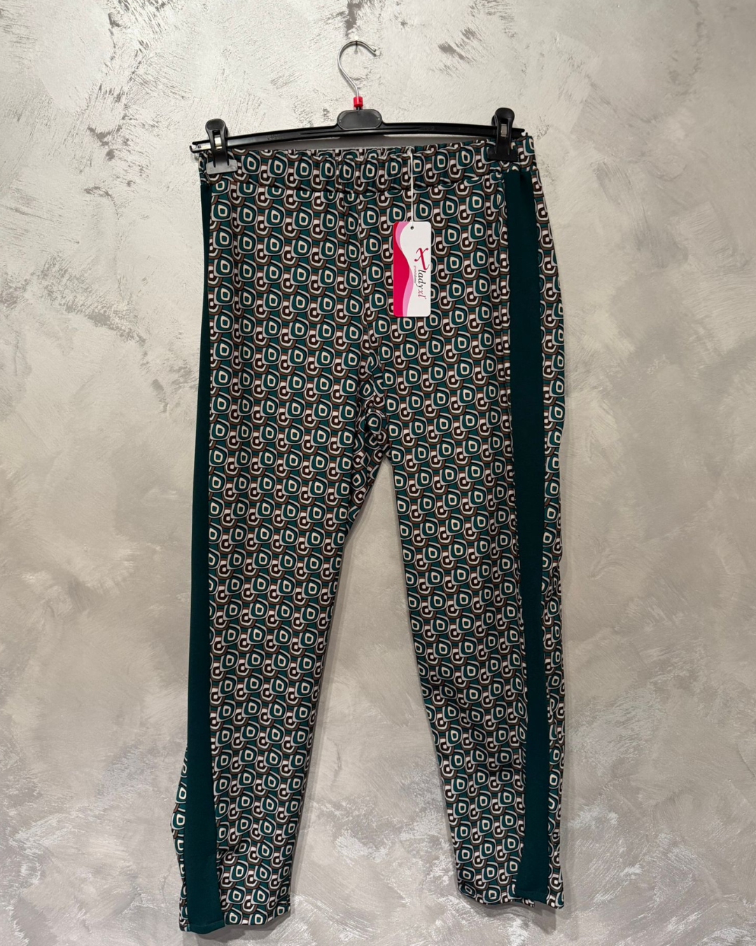 Pantaloni con pattern geometrico