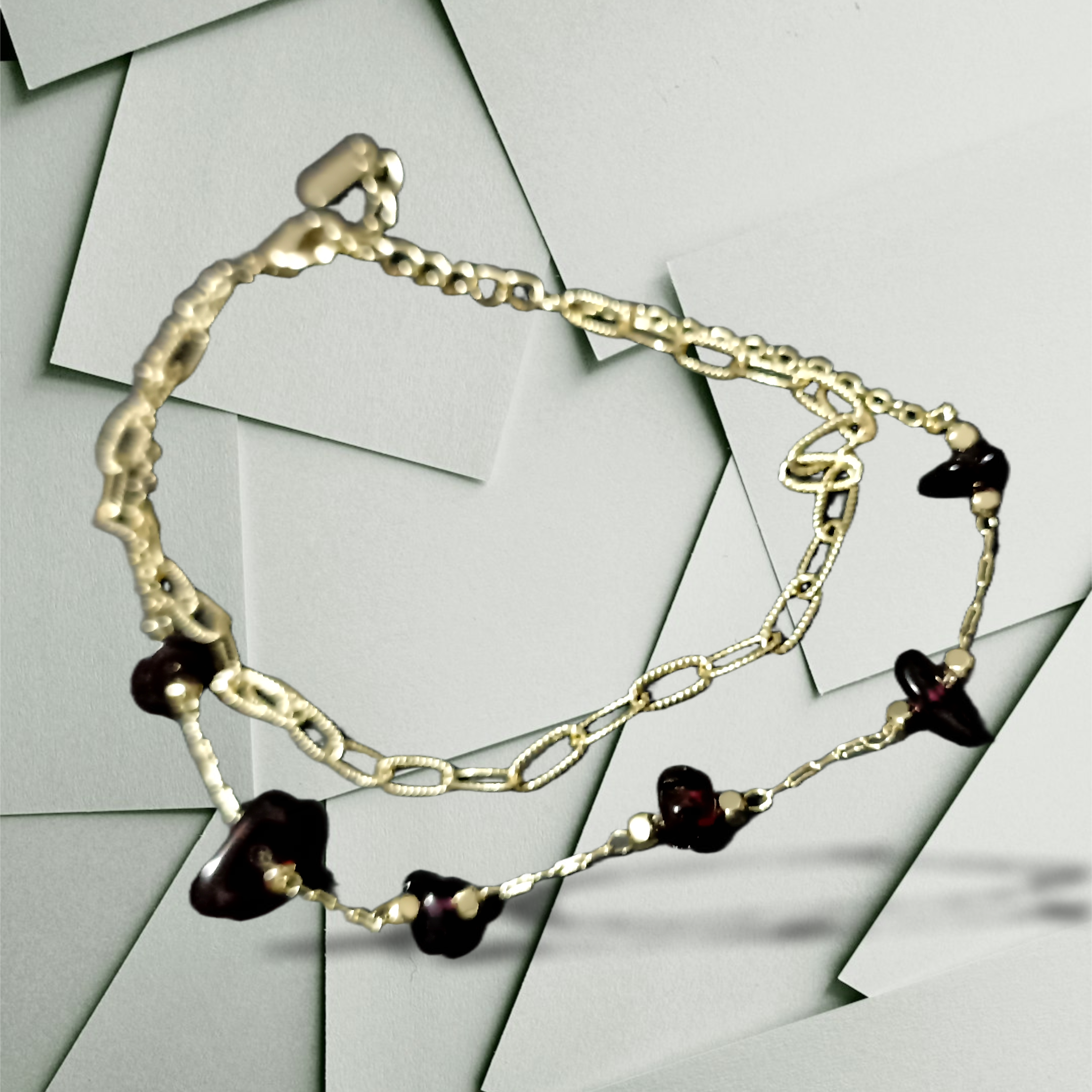 Pulso con piedras purpura 