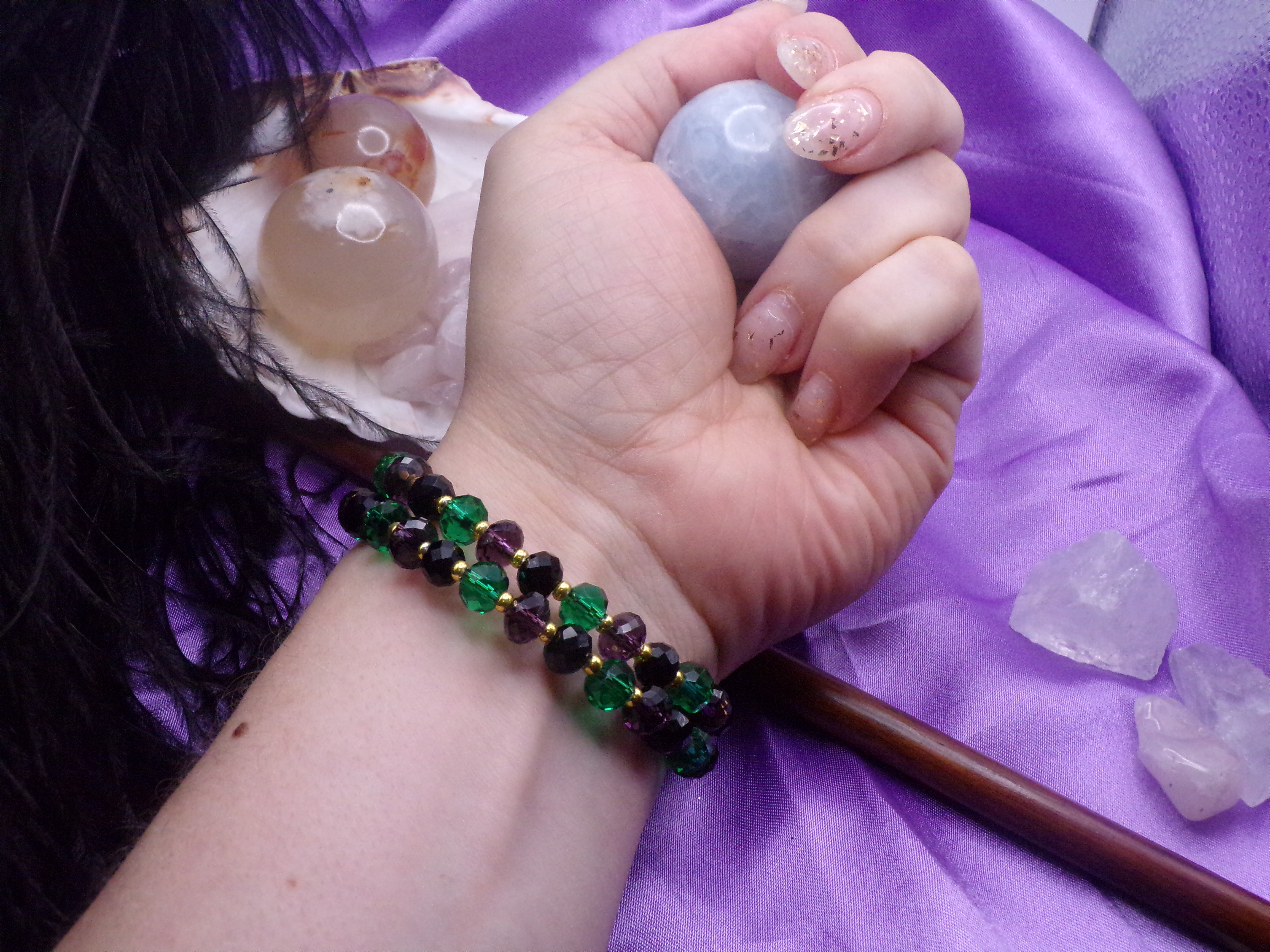 Arcane Aura Amulet: Memory Wire Bracelet