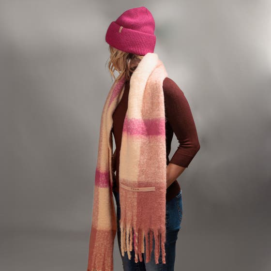 Sciarpa in poliestere a quadri con frange