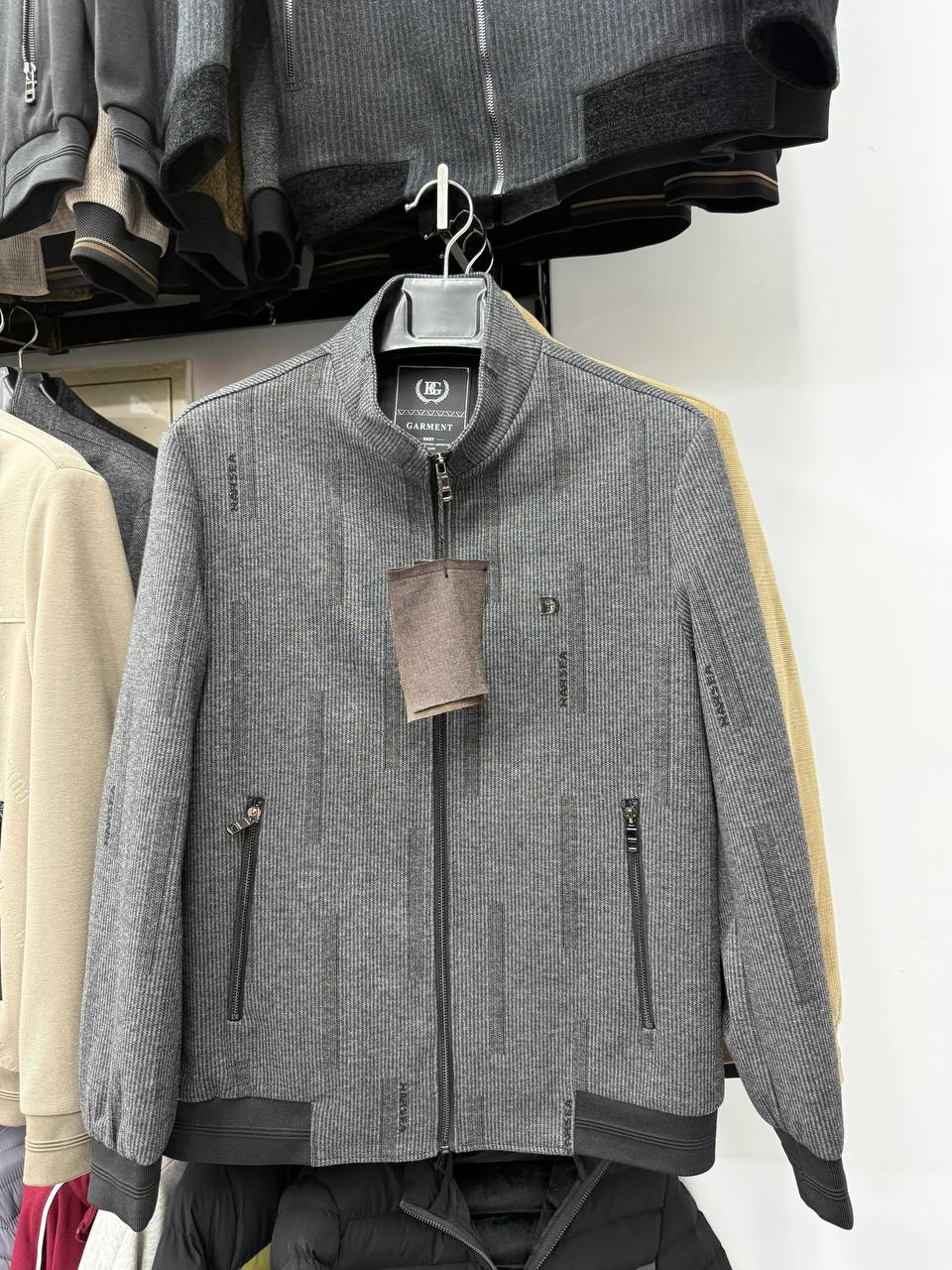 Men's grey zipper jacket