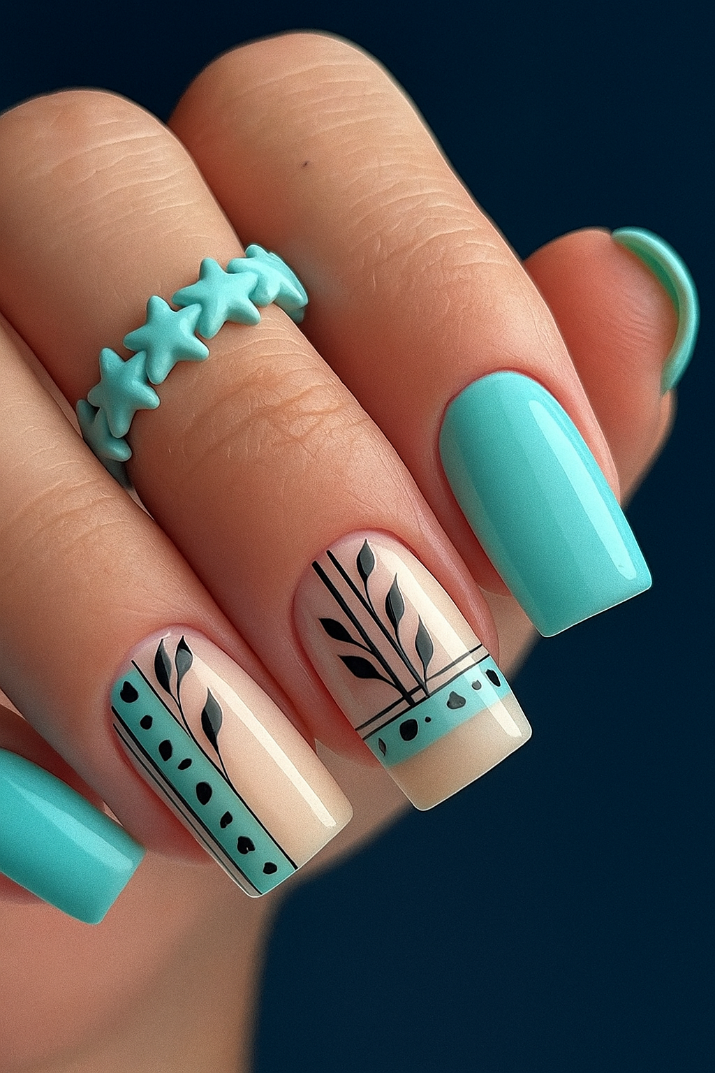 Summer Design with Leaf Nails