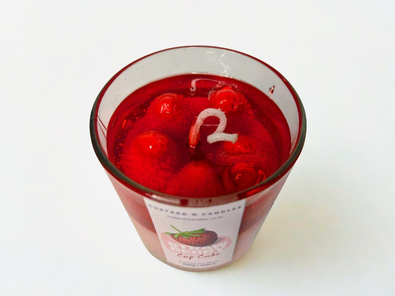 Strawberry Cupcake Scented Candle 250ml