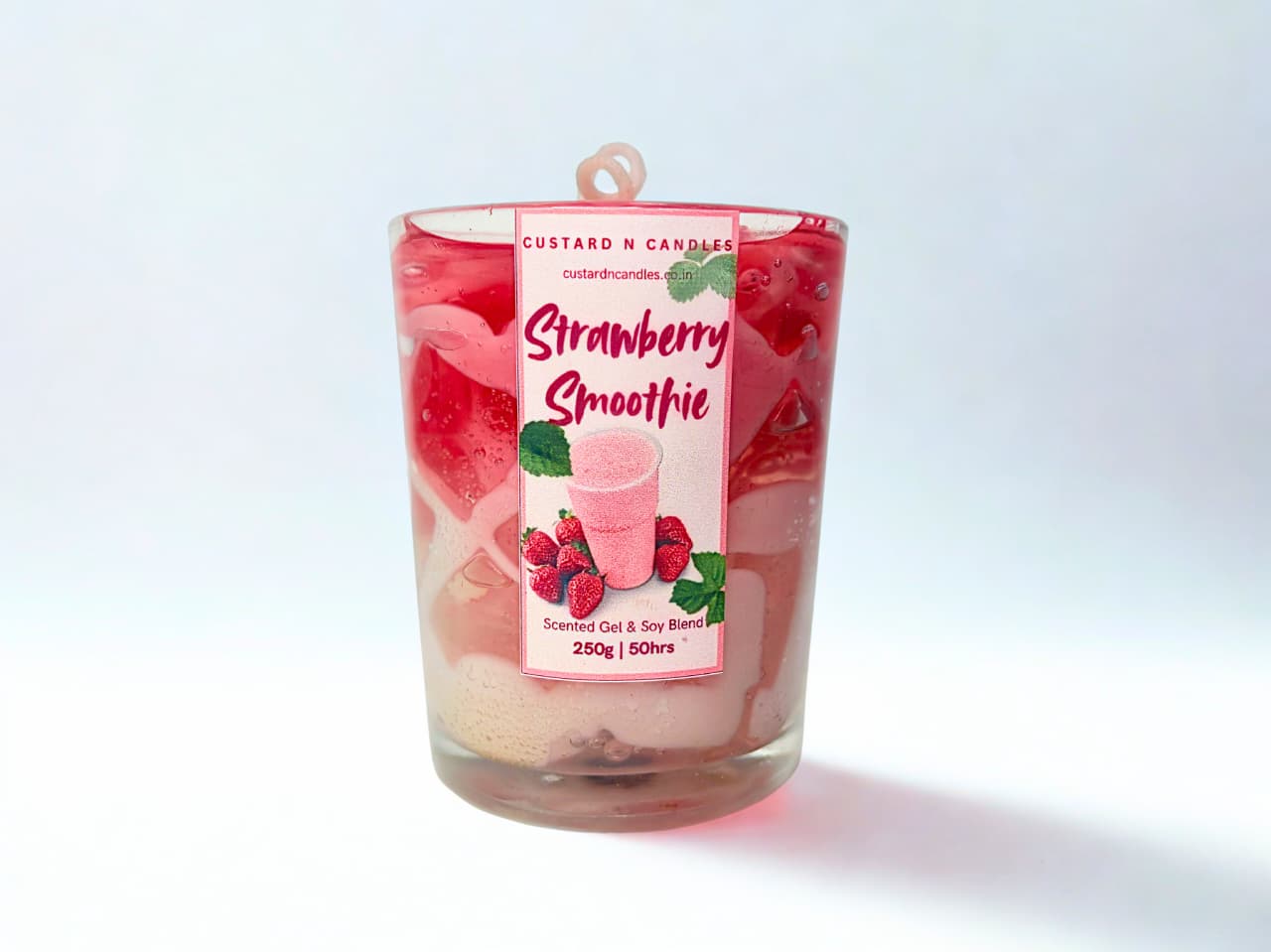 Strawberry Smoothie Scented Candle 250ml