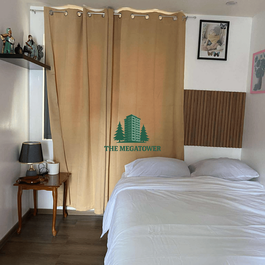 Cozy Condo Escape with Balcony View