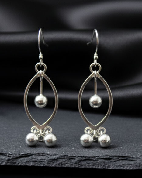 Aretes de Plata Largos Con Colgate De Bolita