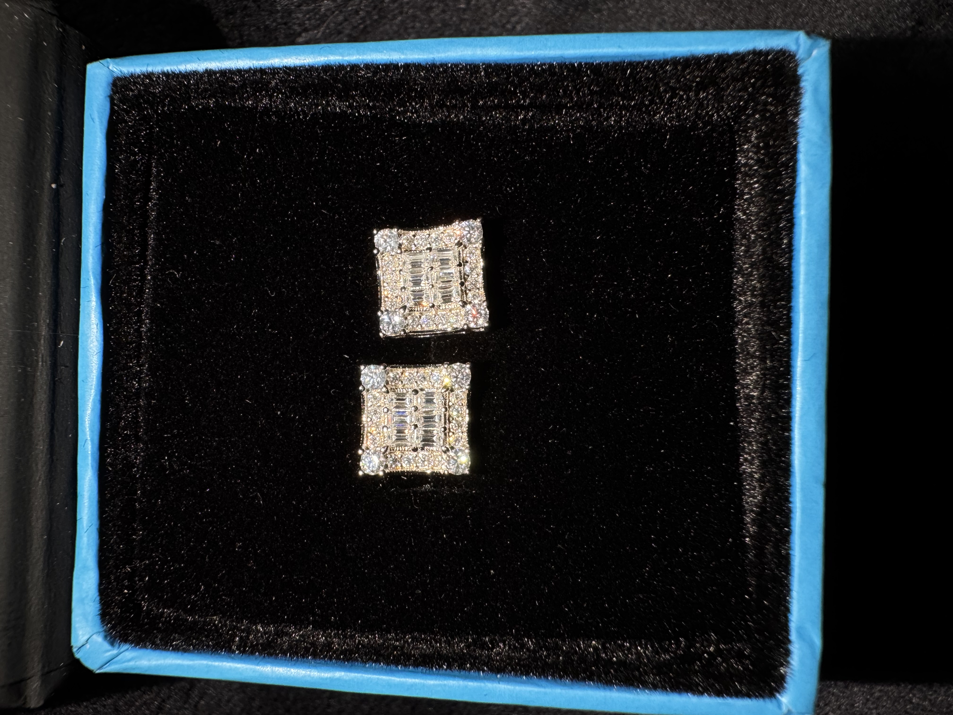 Square Moissanite Stud Earrings 1.03tw 