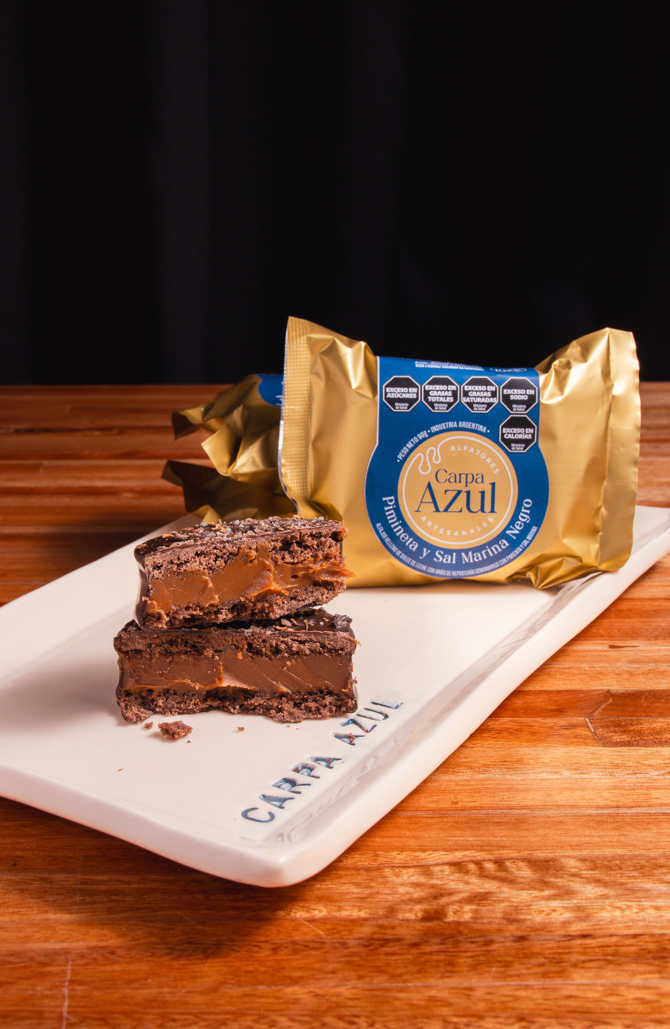 Alfajor de Pimienta y Sal Marina Negro