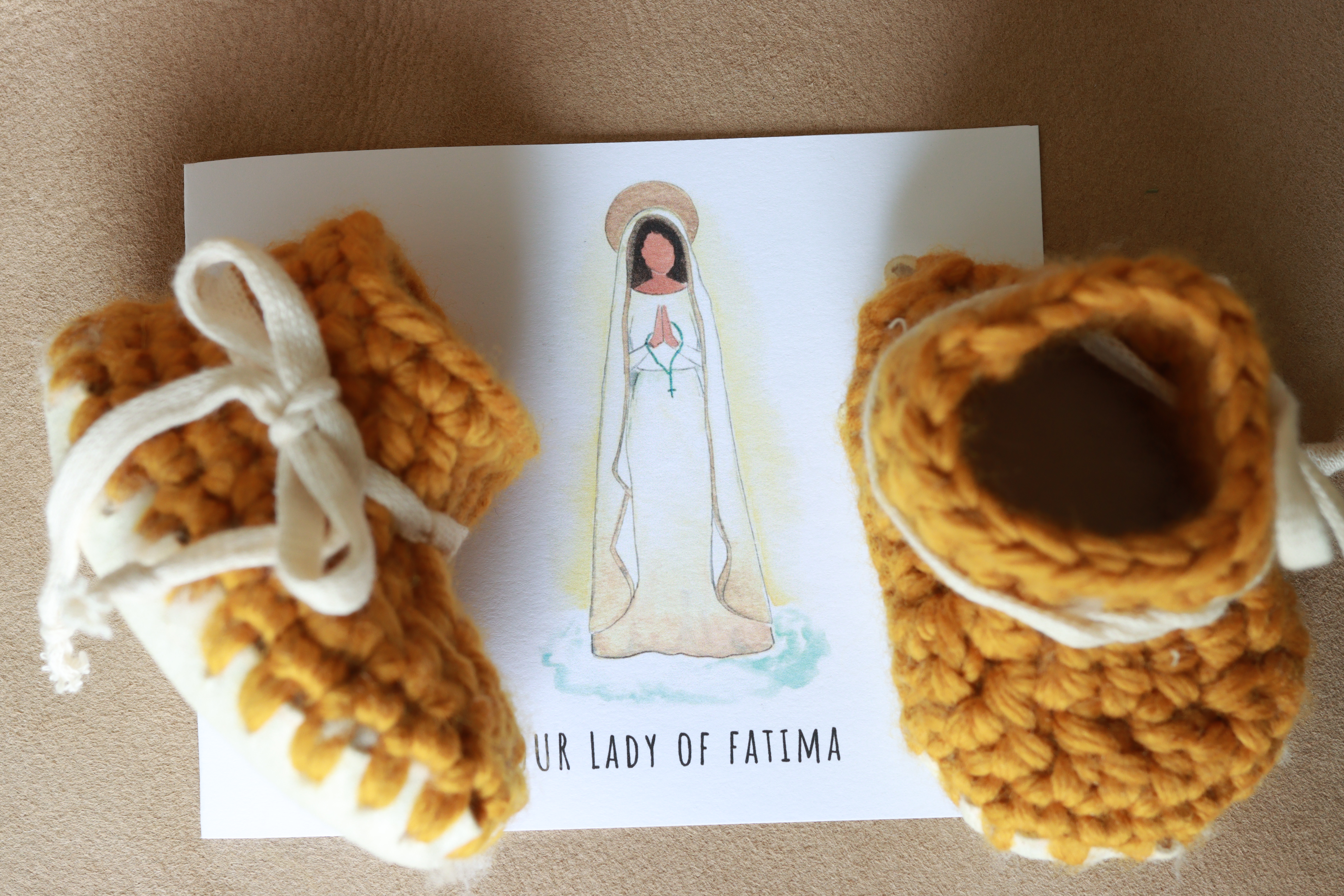 Our Lady Of Fatima Portugal, Gold 